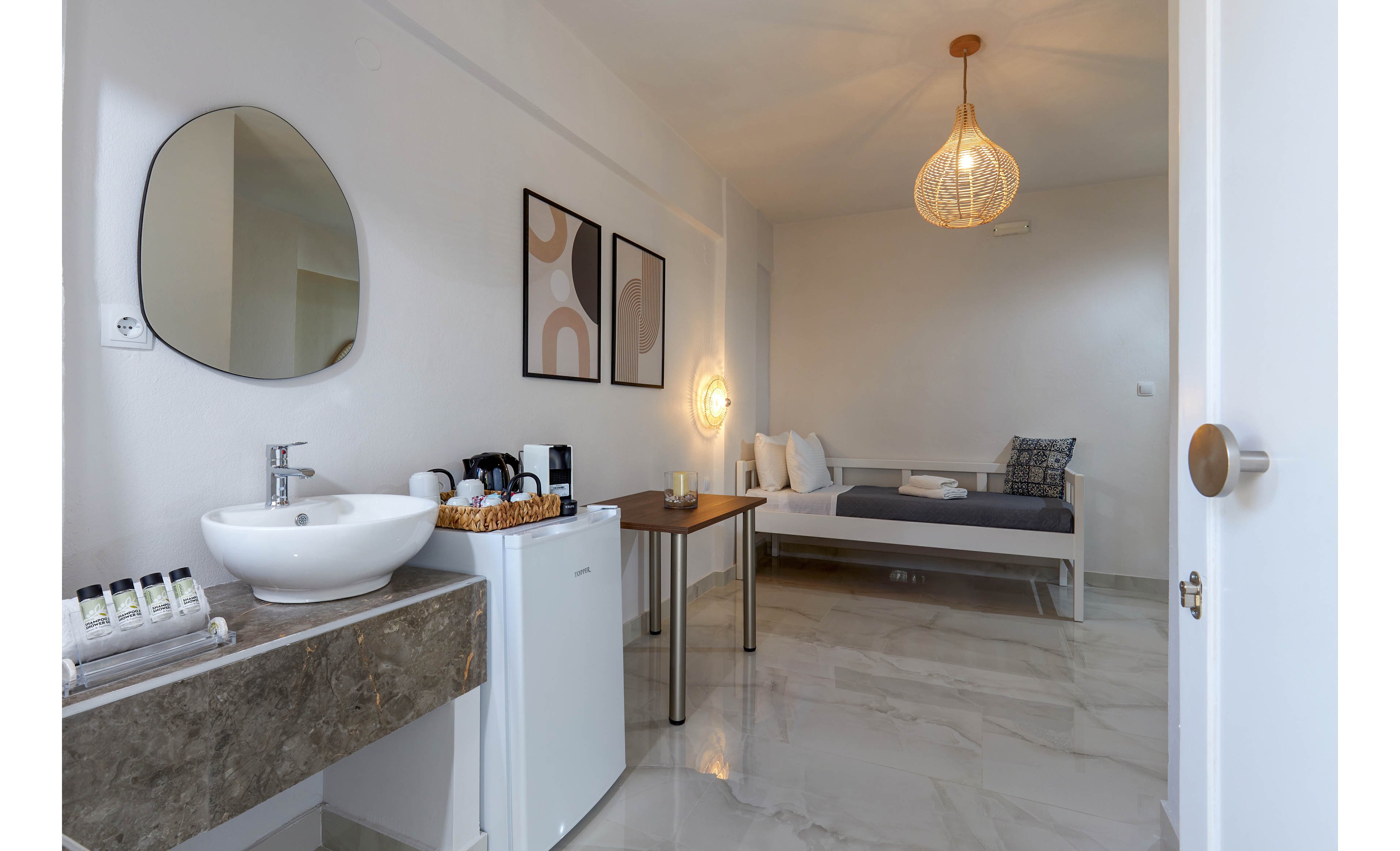 Mila Malia Suites