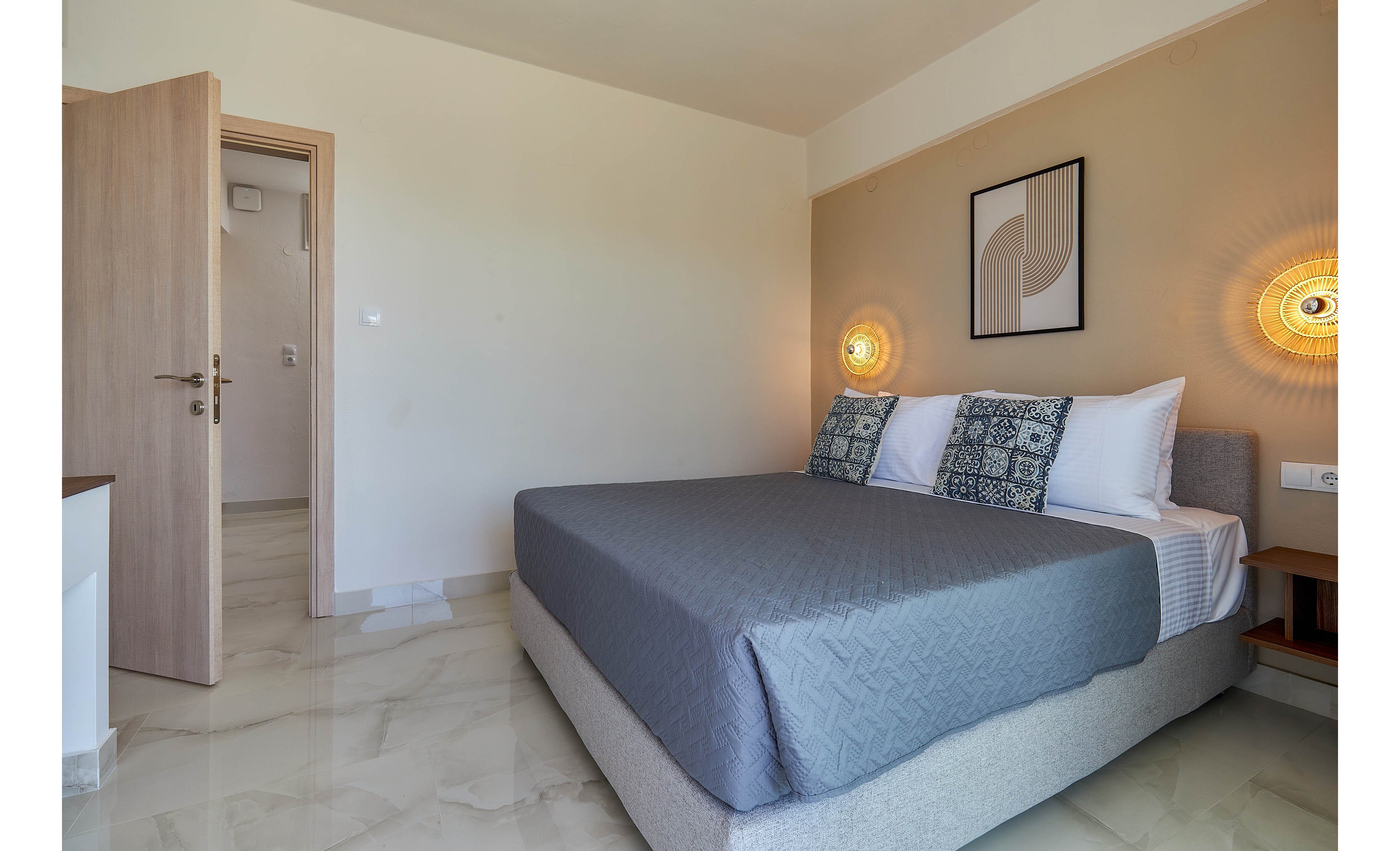 Mila Malia Suites