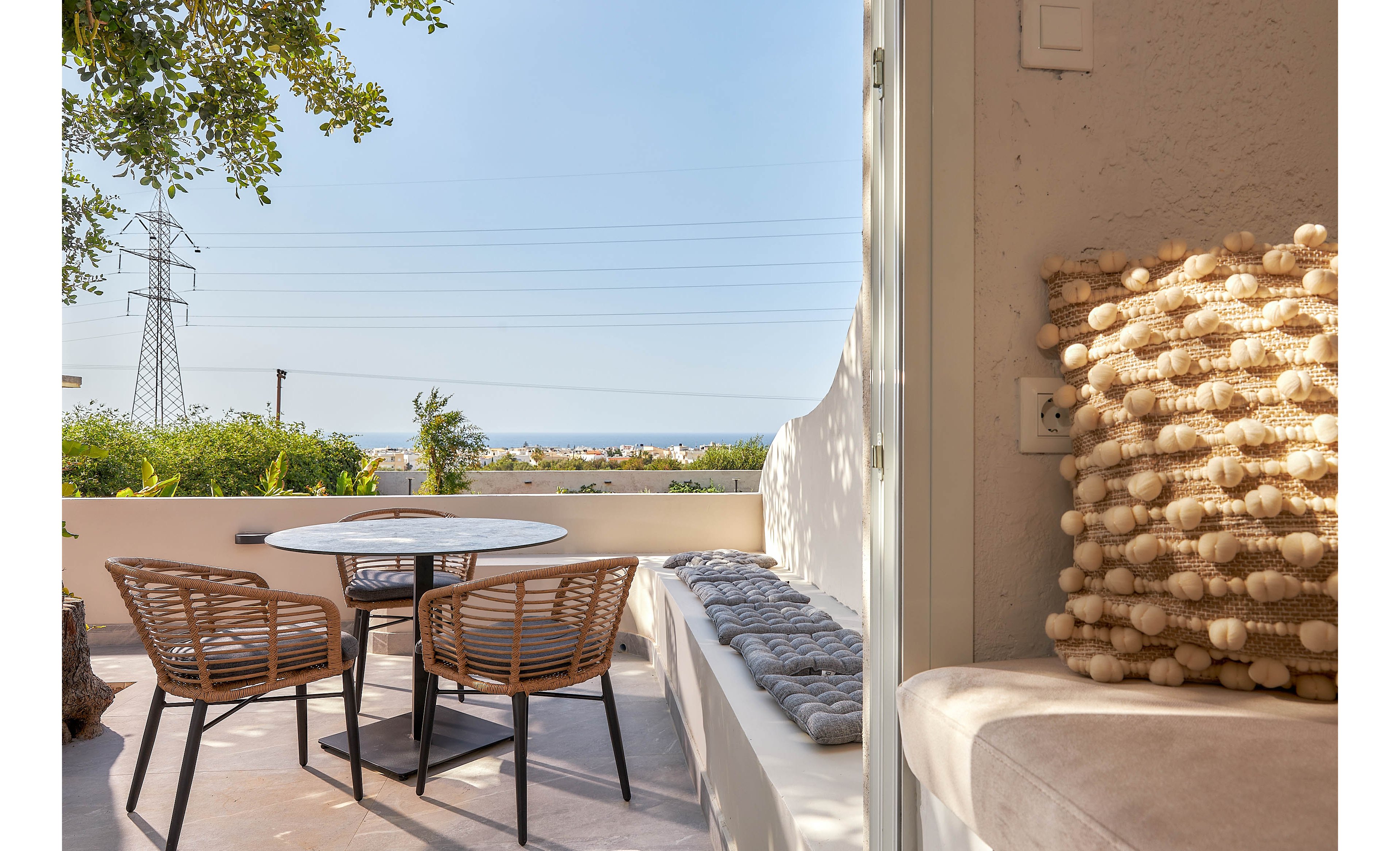 Mila Malia Suites
