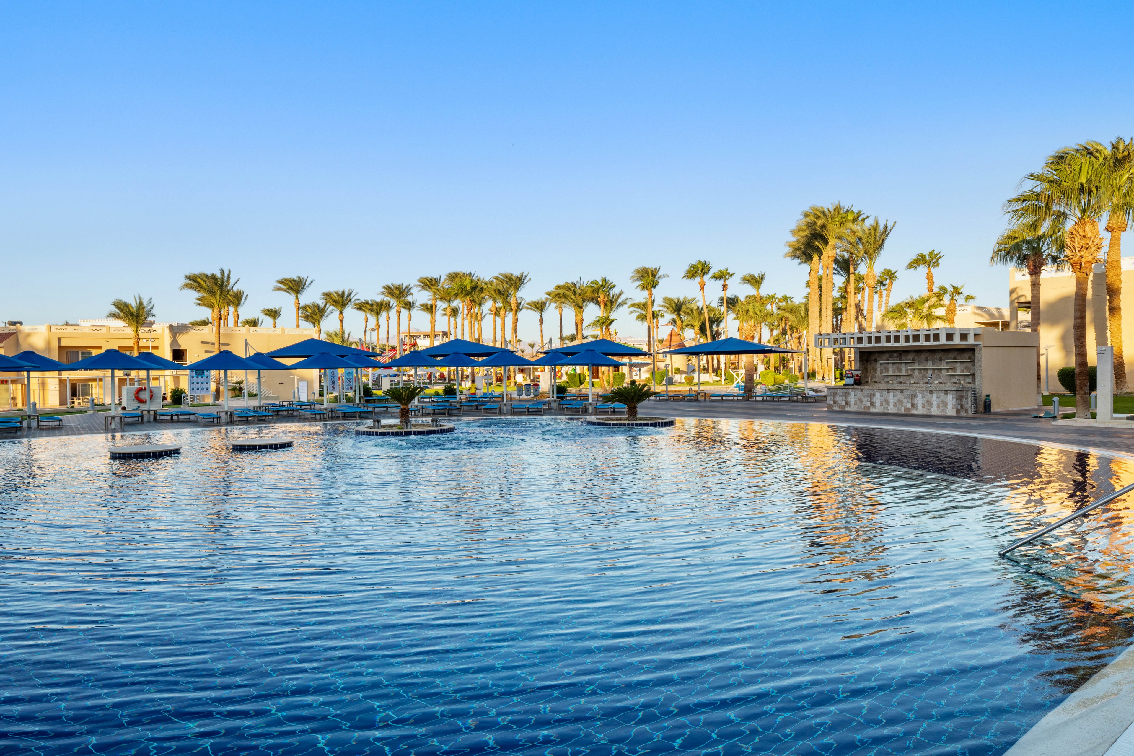 Beach Albatros Resort