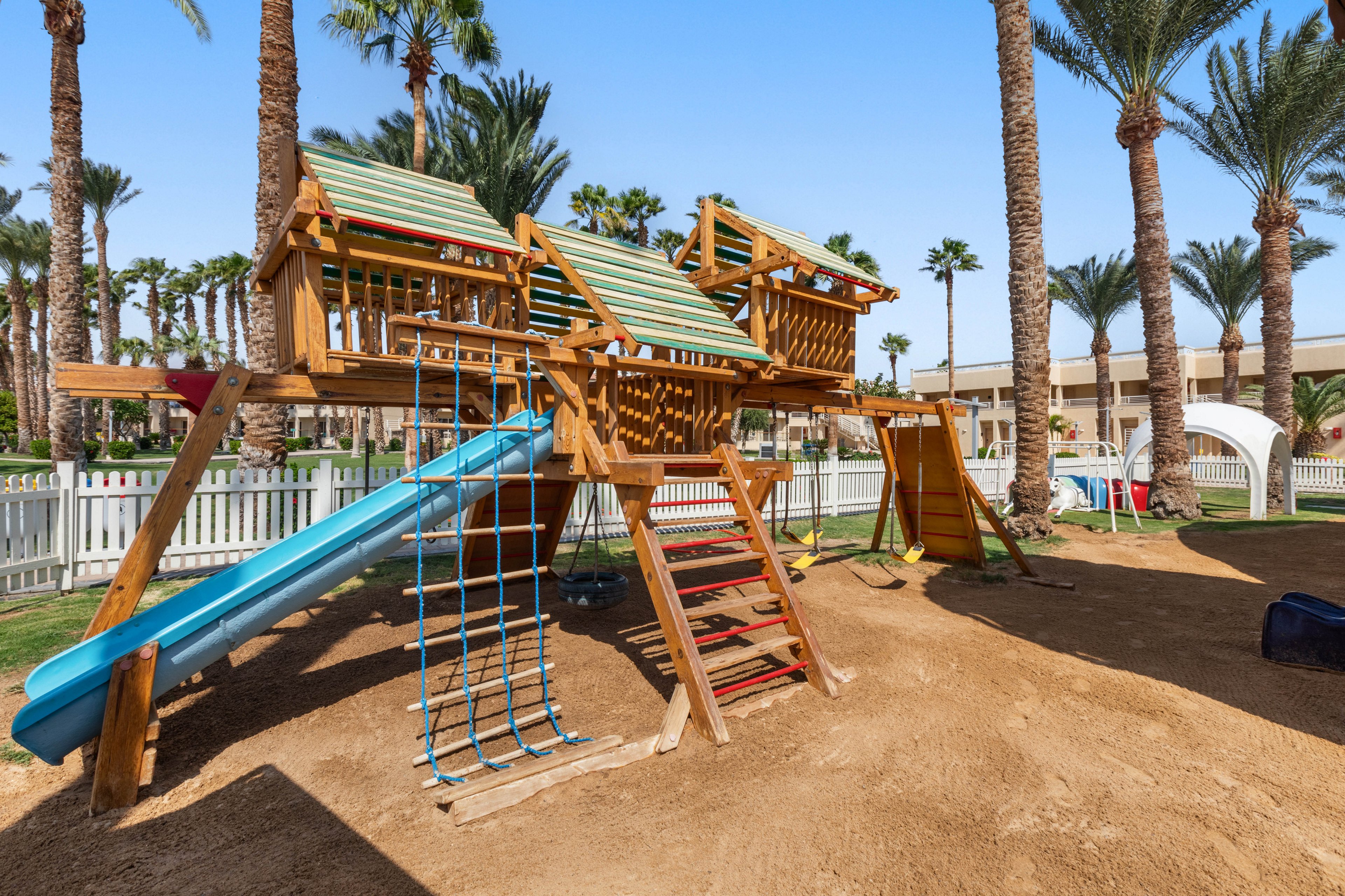 Beach Albatros Resort