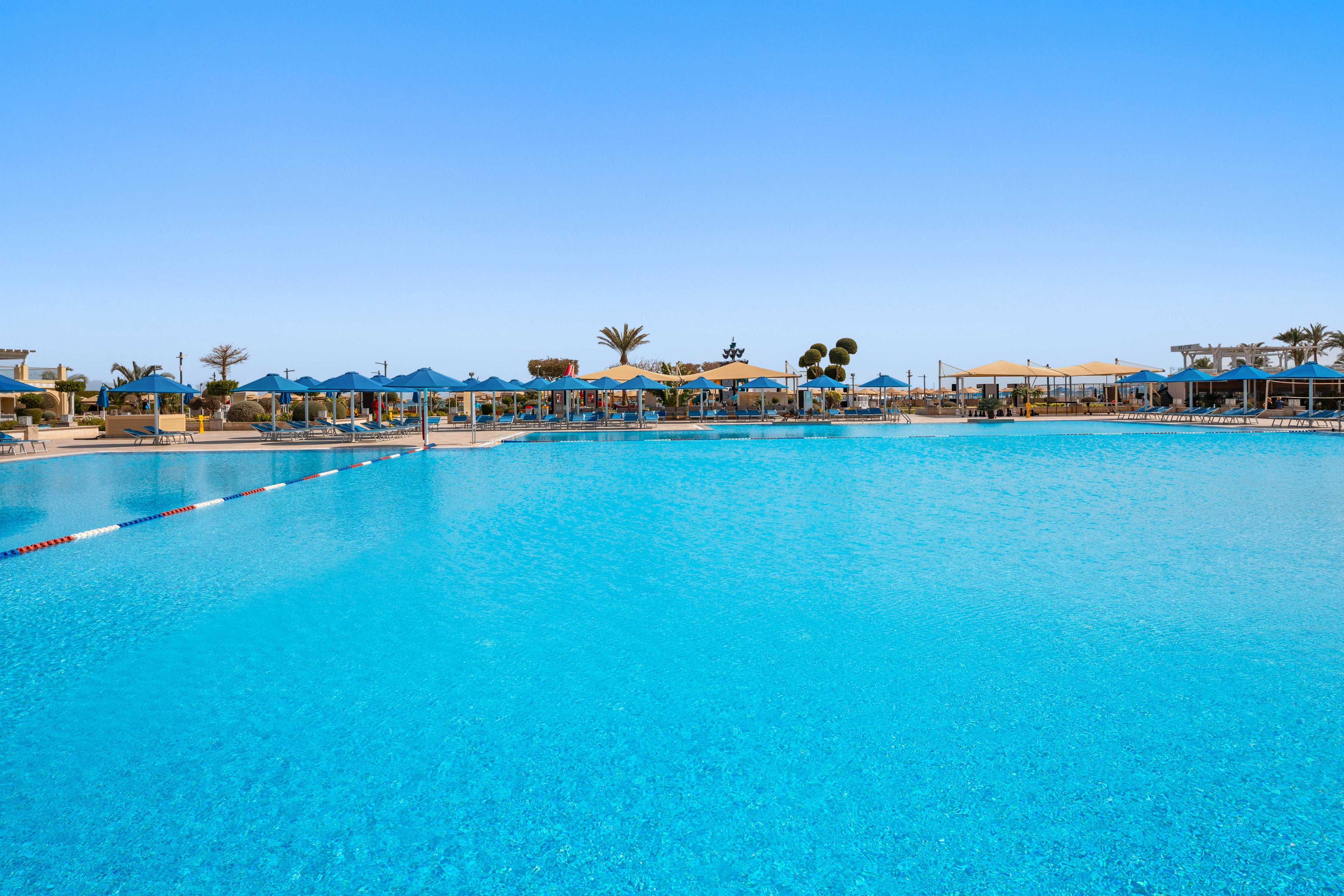 Pickalbatros White Beach Resort Hurghada
