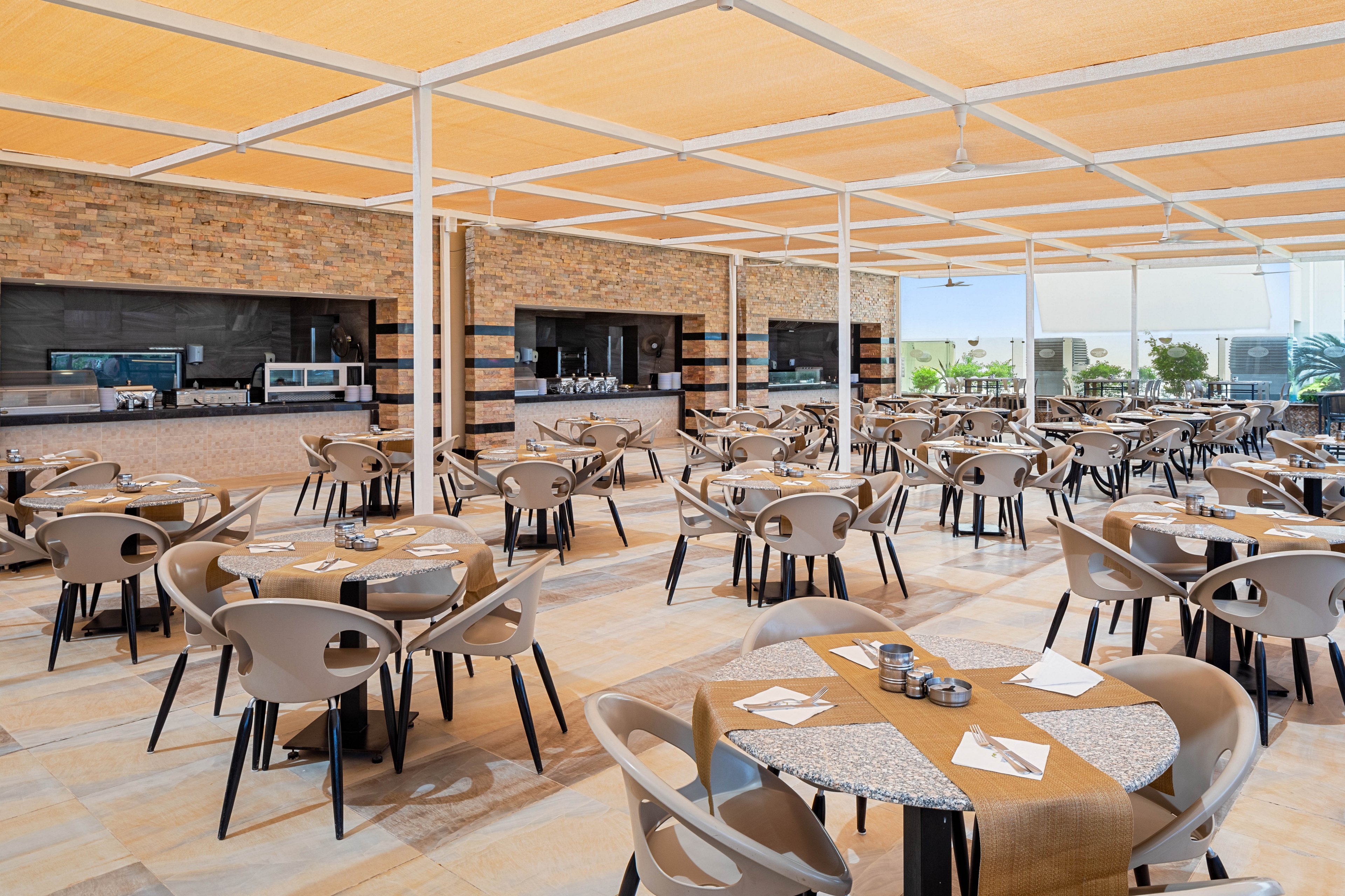 Pickalbatros White Beach Resort Hurghada