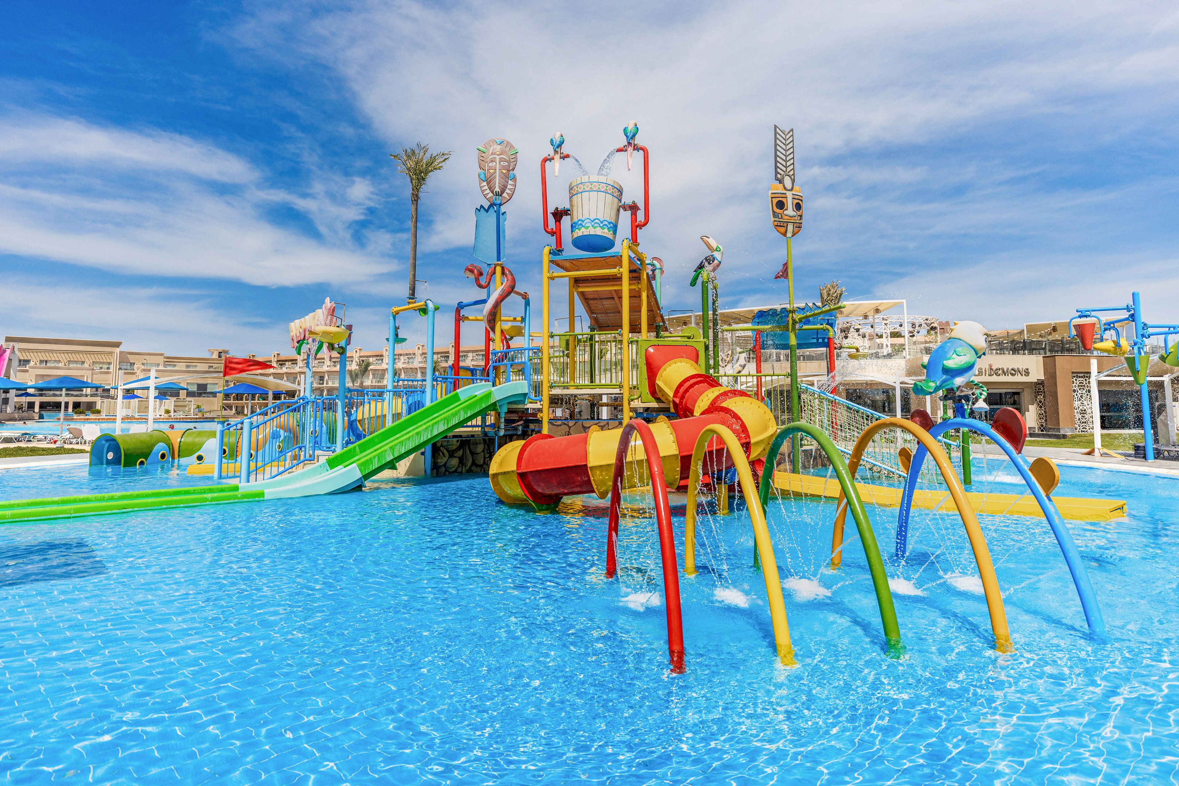 The V Luxury Resort Sahl Hasheesh