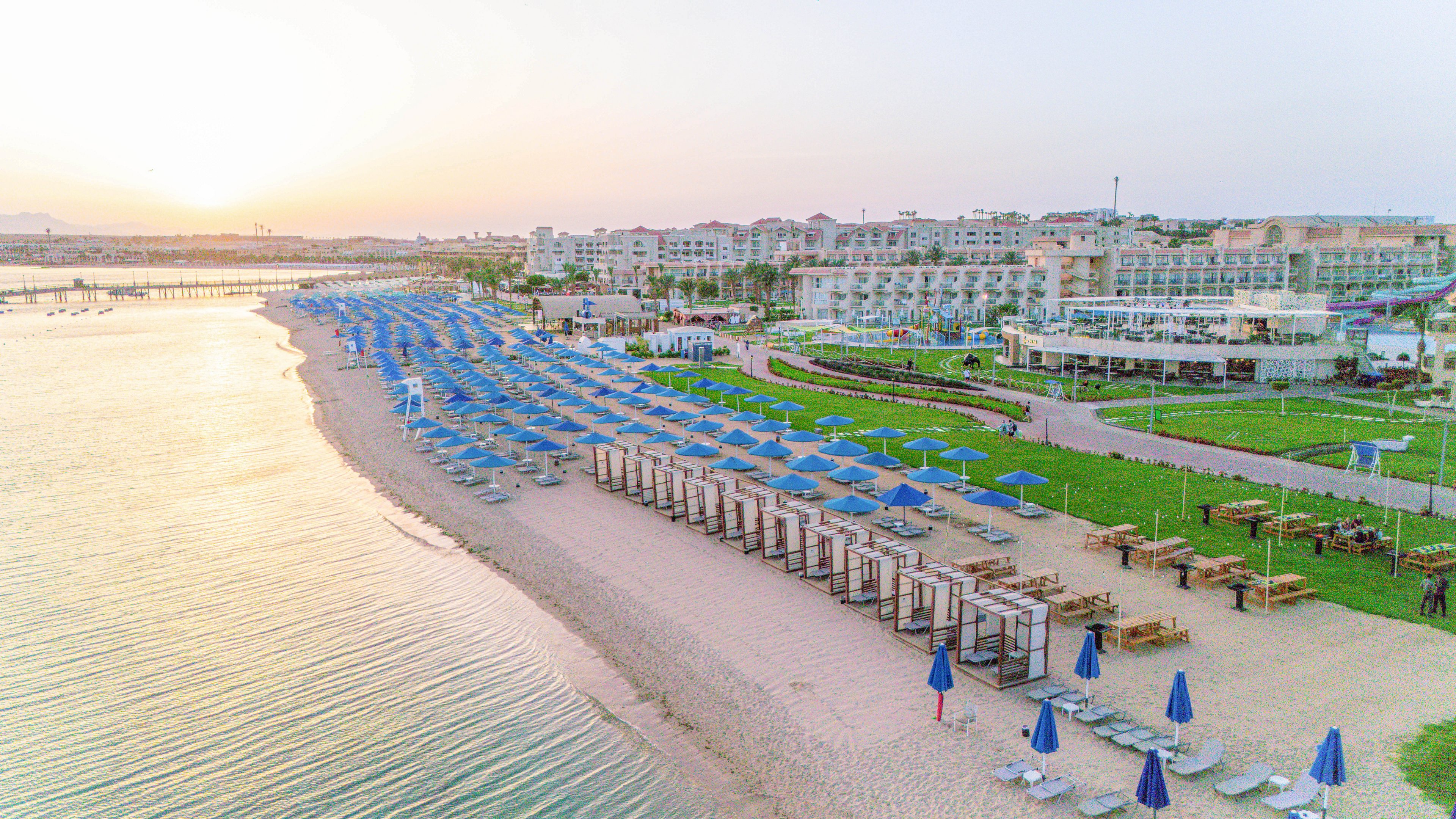 The V Luxury Resort Sahl Hasheesh
