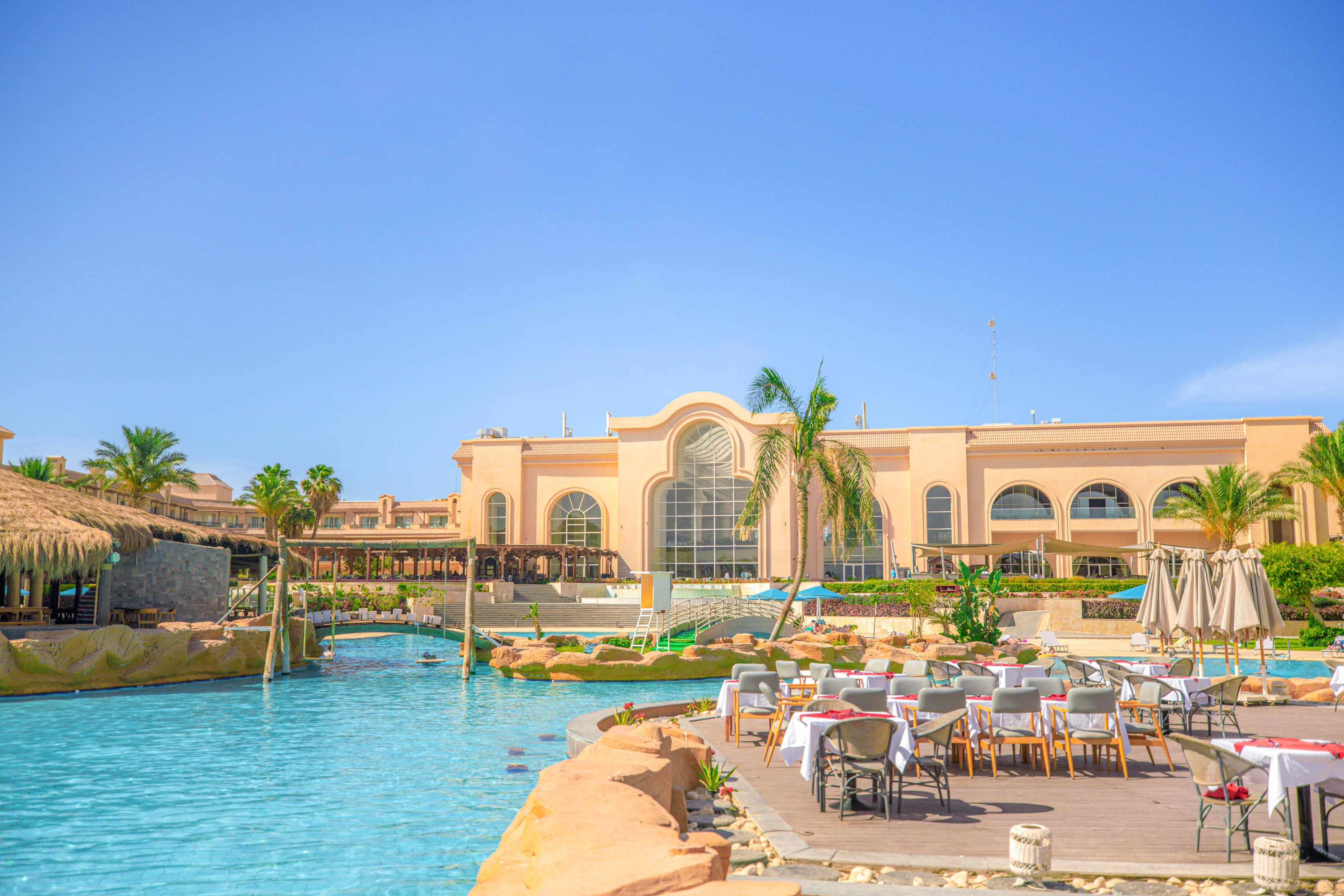 V Grand Resort Sahl Hasheesh