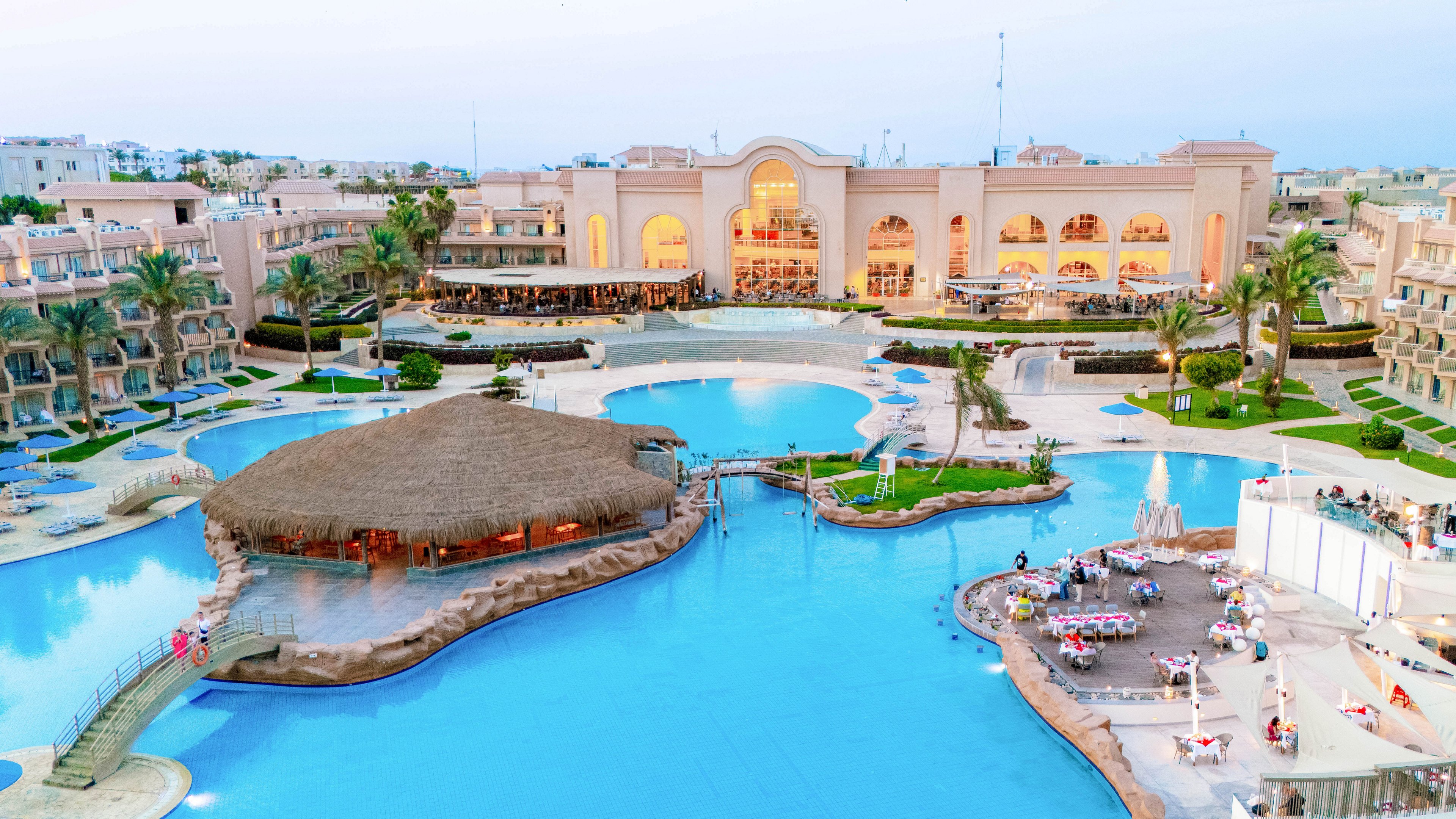 V Grand Resort Sahl Hasheesh