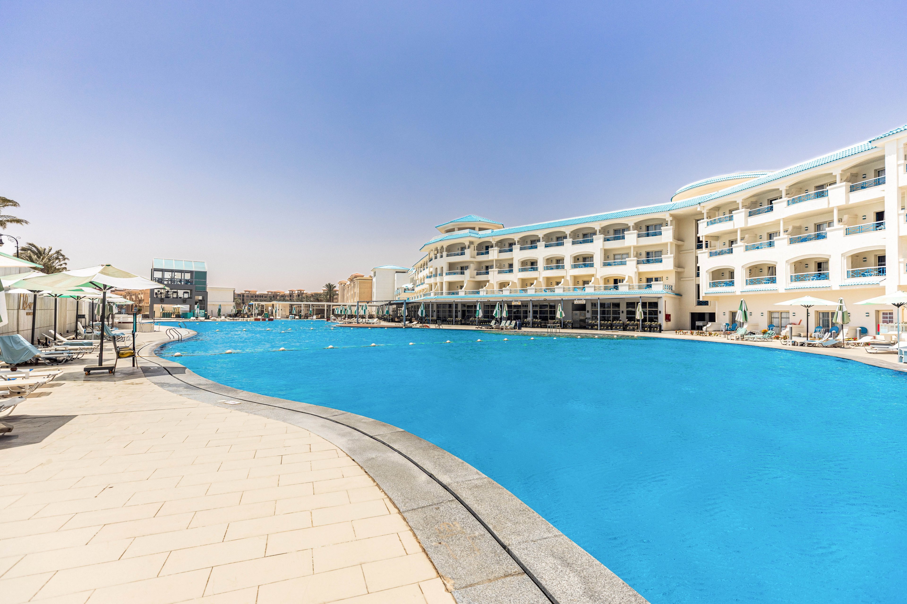 Flow Spectrum Resort Sahl Hasheesh