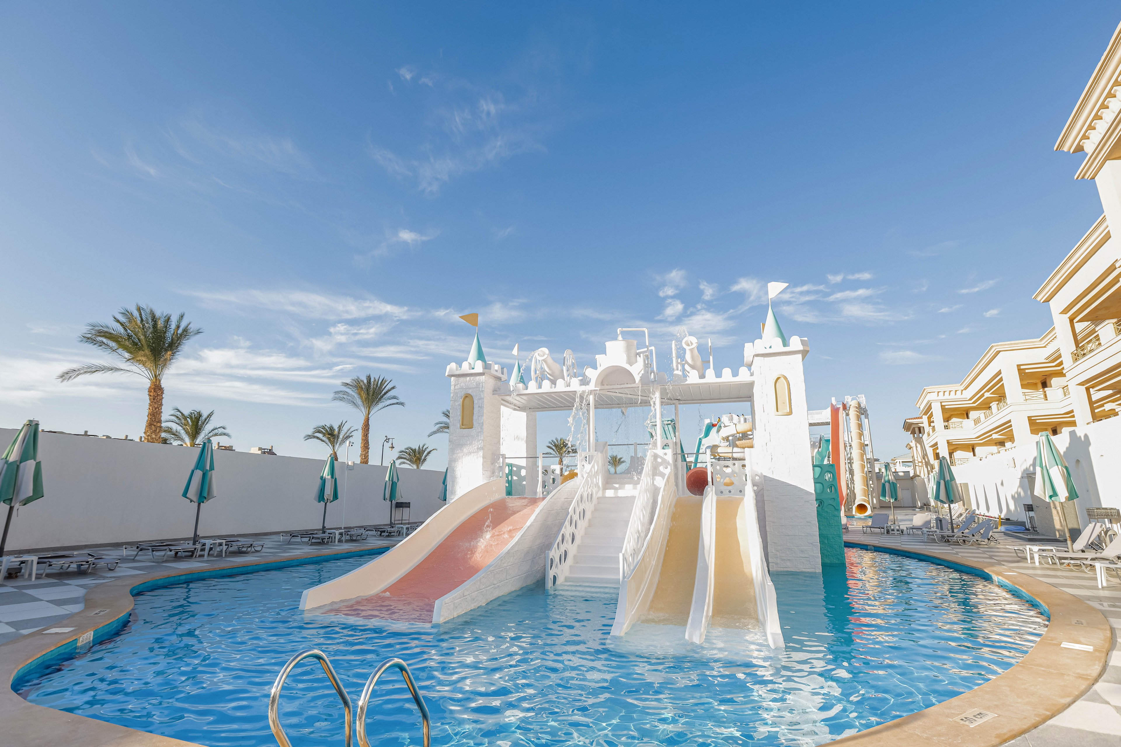 Flow Spectrum Resort Sahl Hasheesh