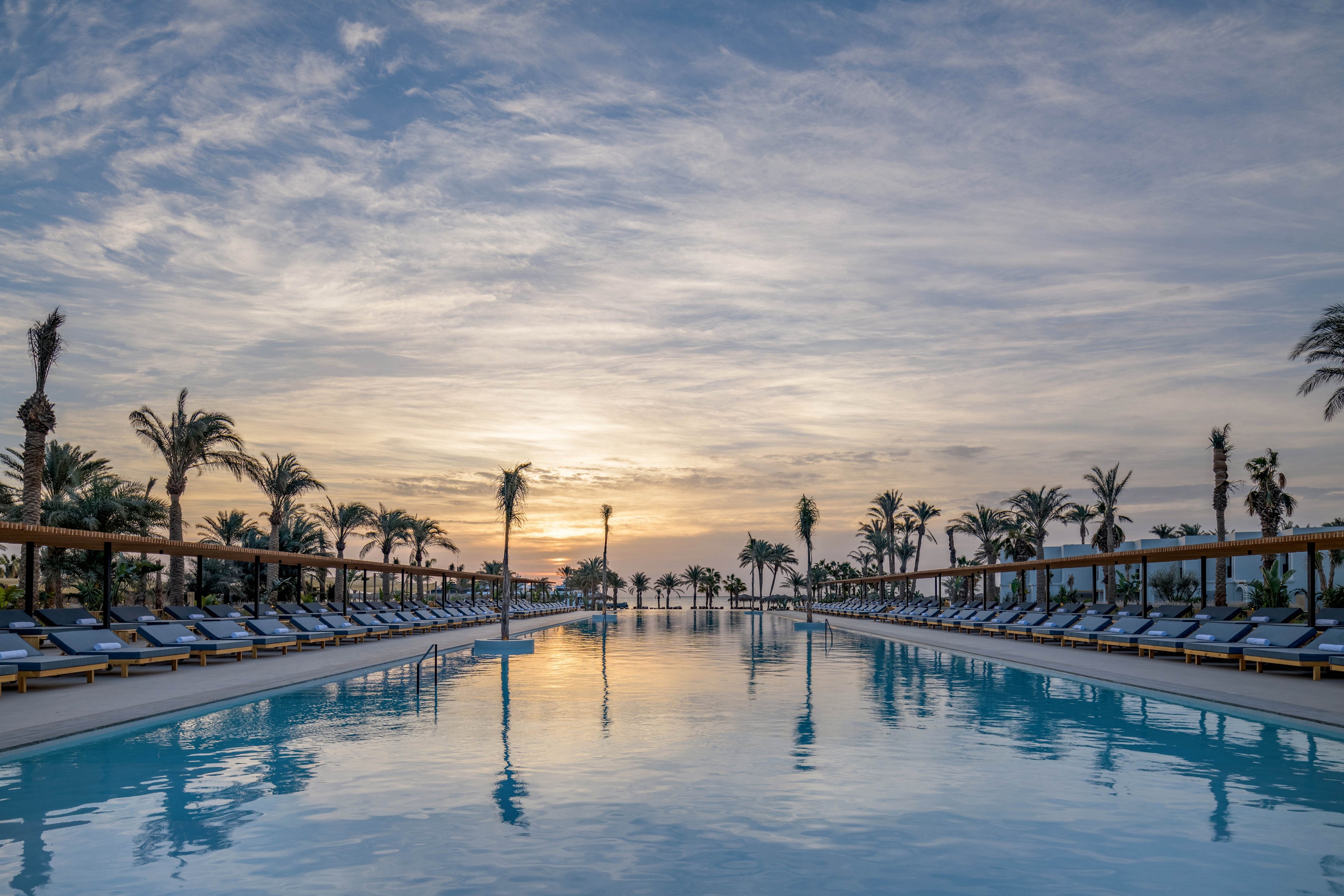 Serry Beach Resort