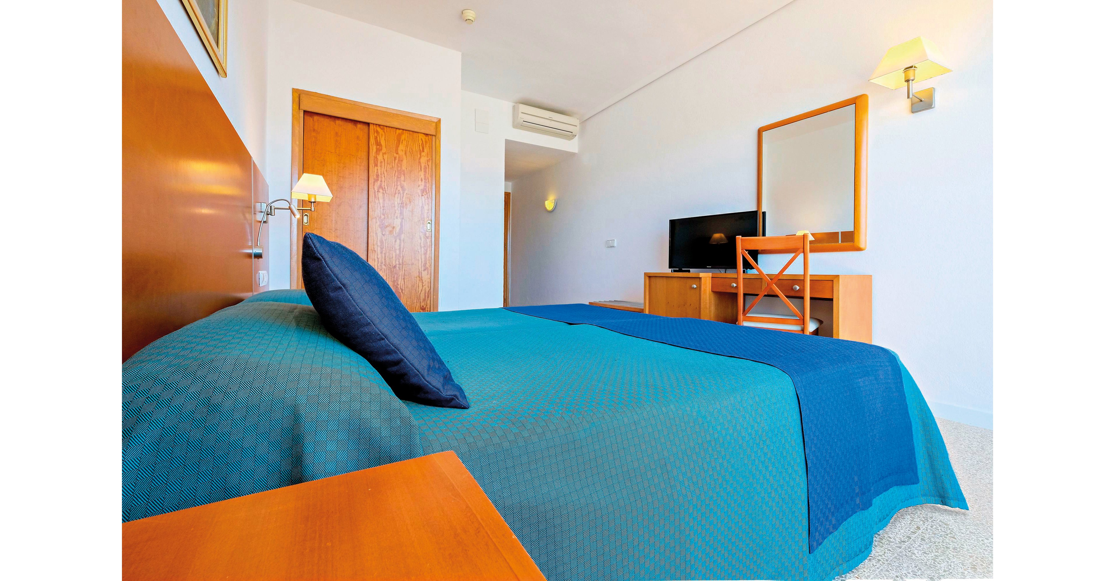 Azuline S'Anfora & Fleming Hotel