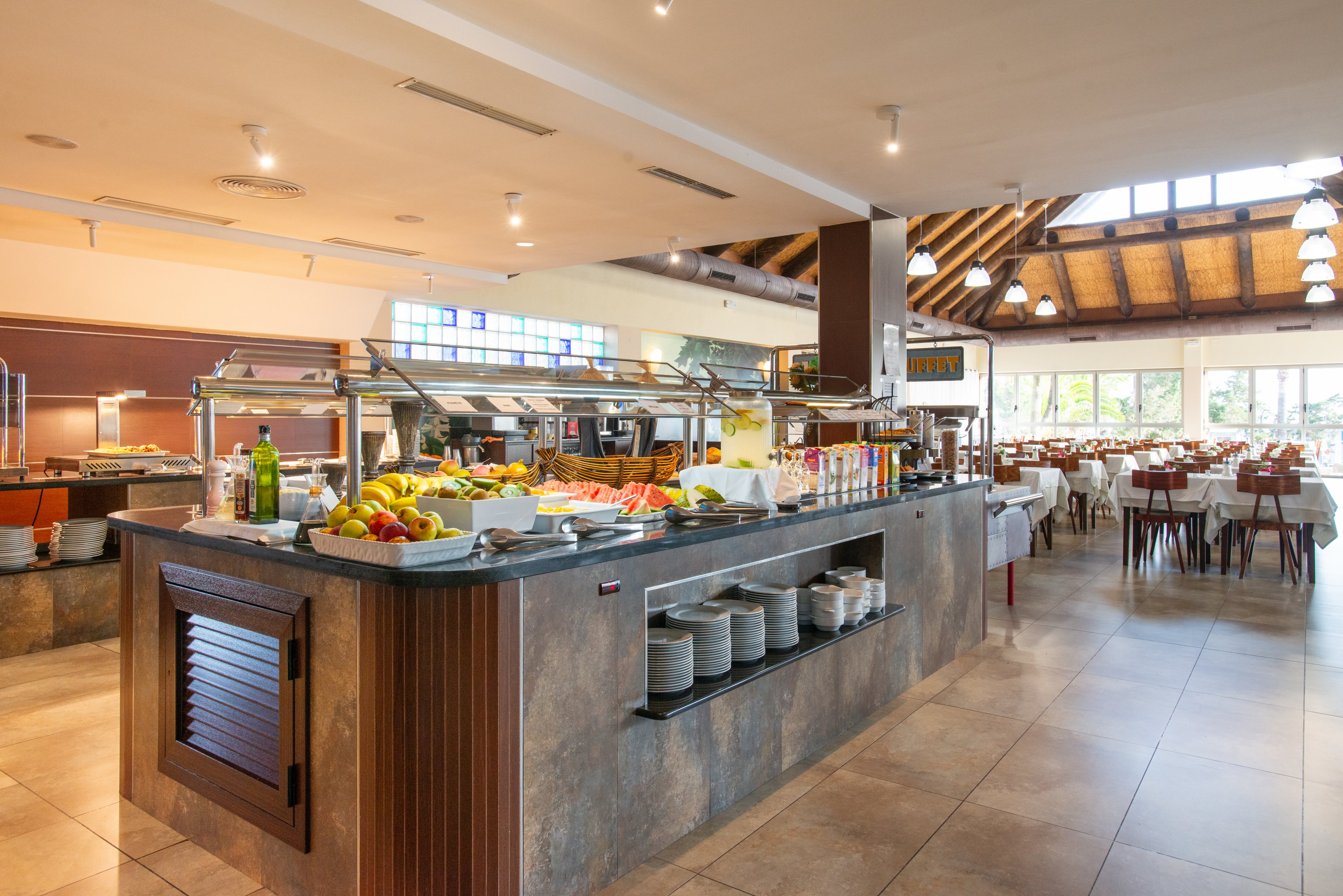 Marvell Club Hotel and Apartments