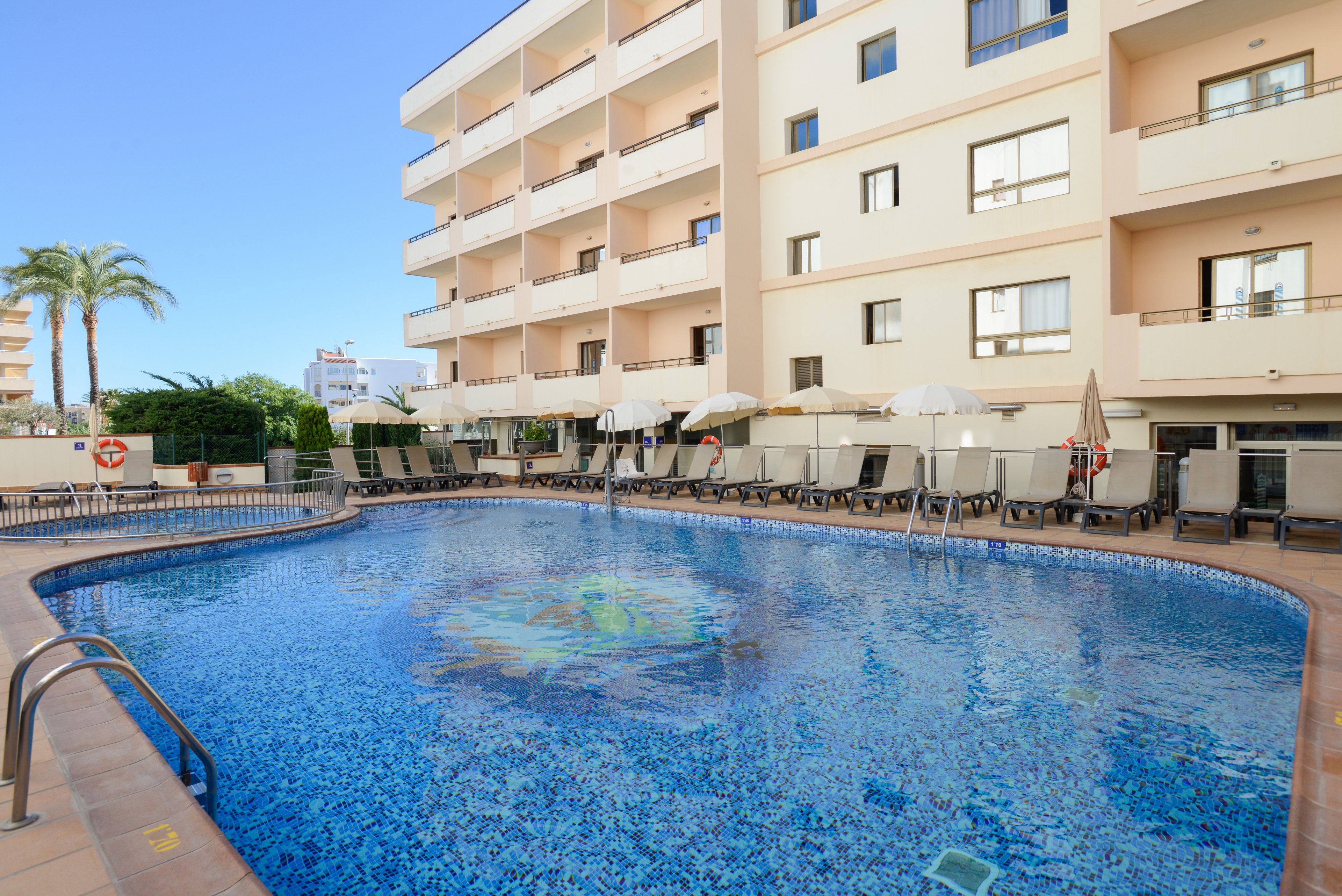 Invisa Hotel La Cala