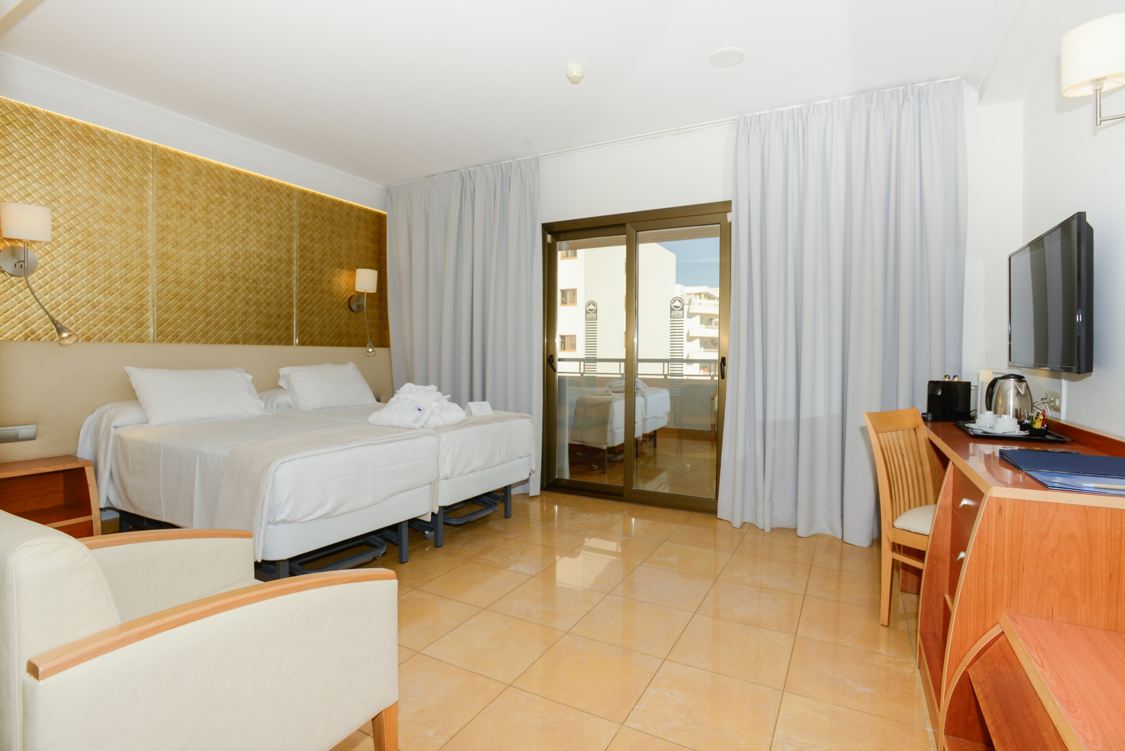 Invisa Hotel La Cala