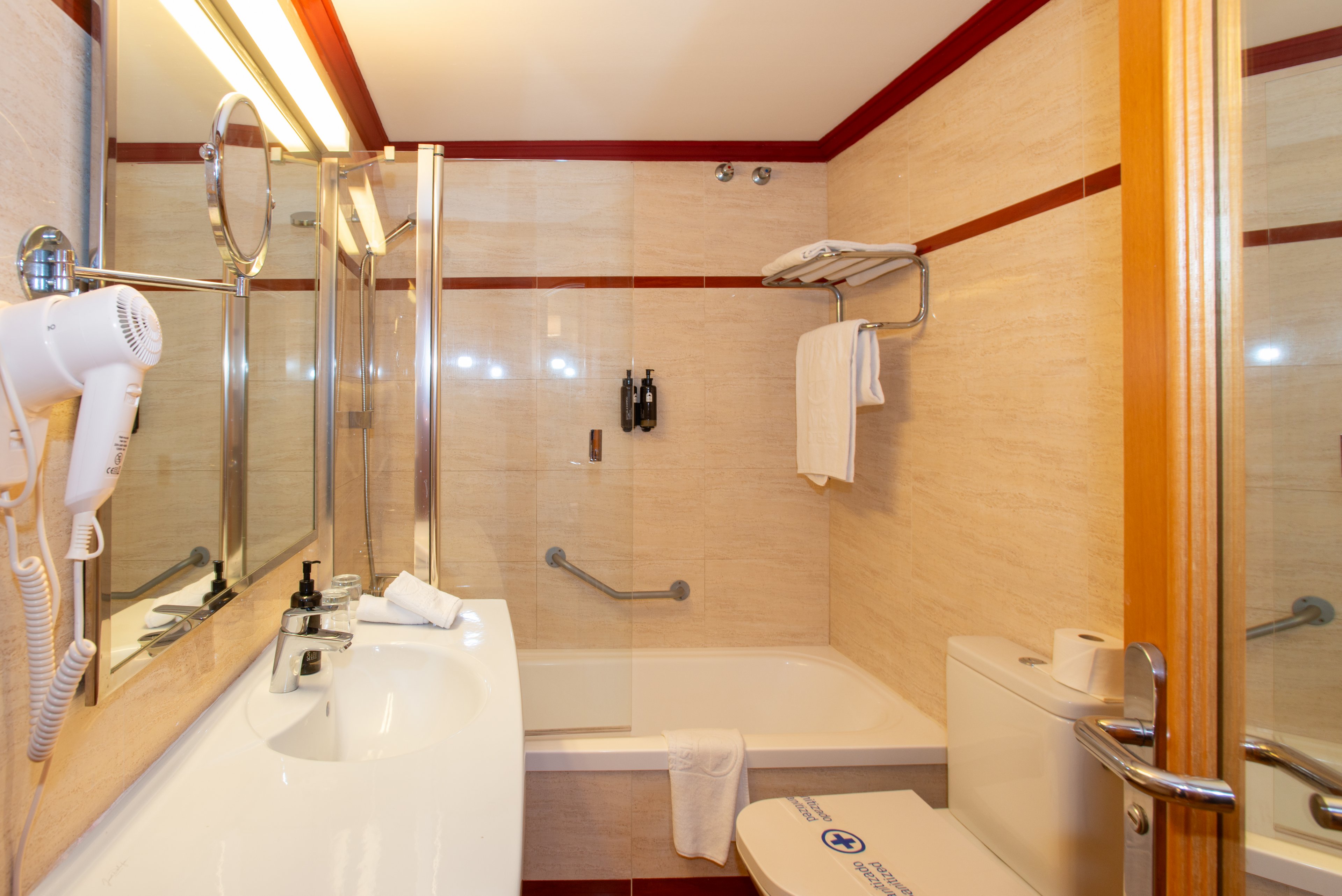 Invisa Hotel La Cala