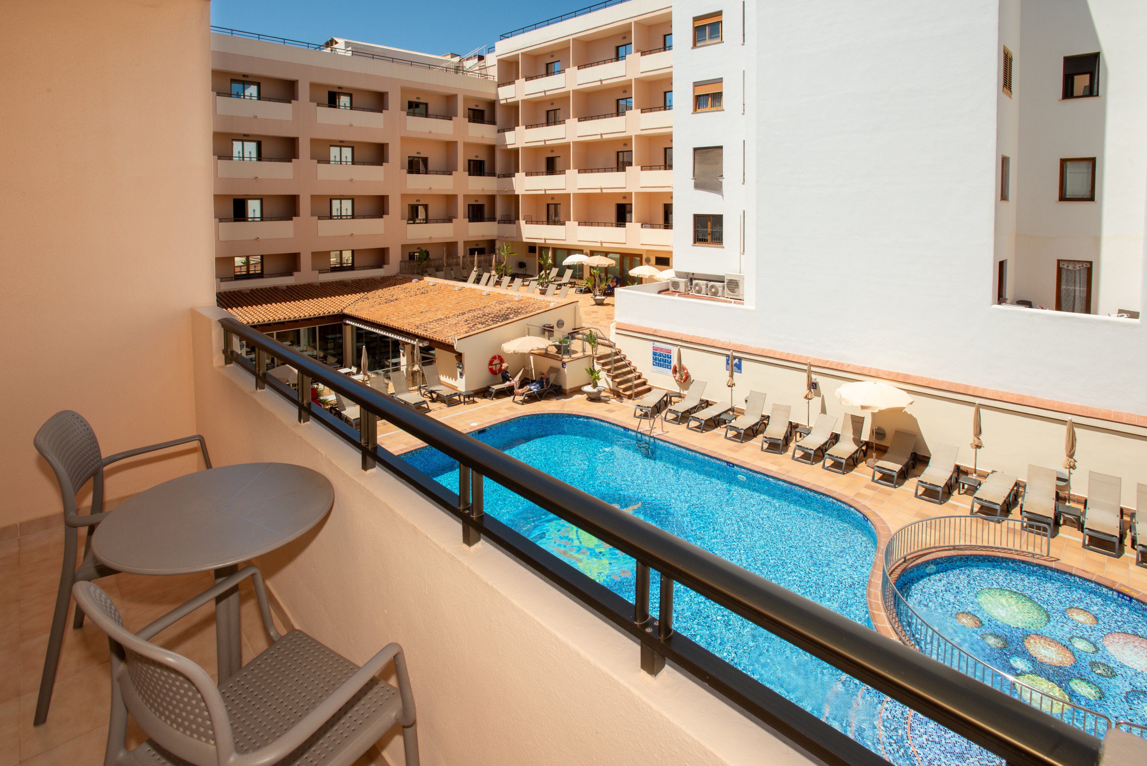 Invisa Hotel La Cala