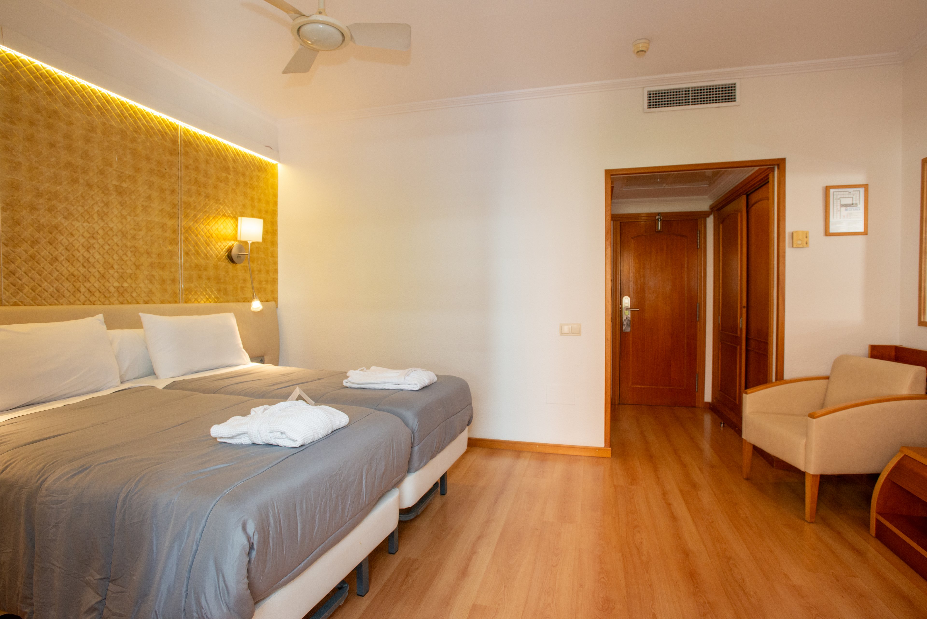 Invisa Hotel La Cala