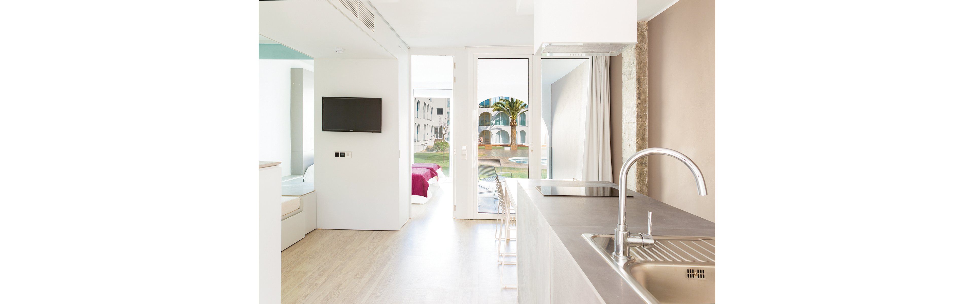 Ebano Hotel Apartments & Spa