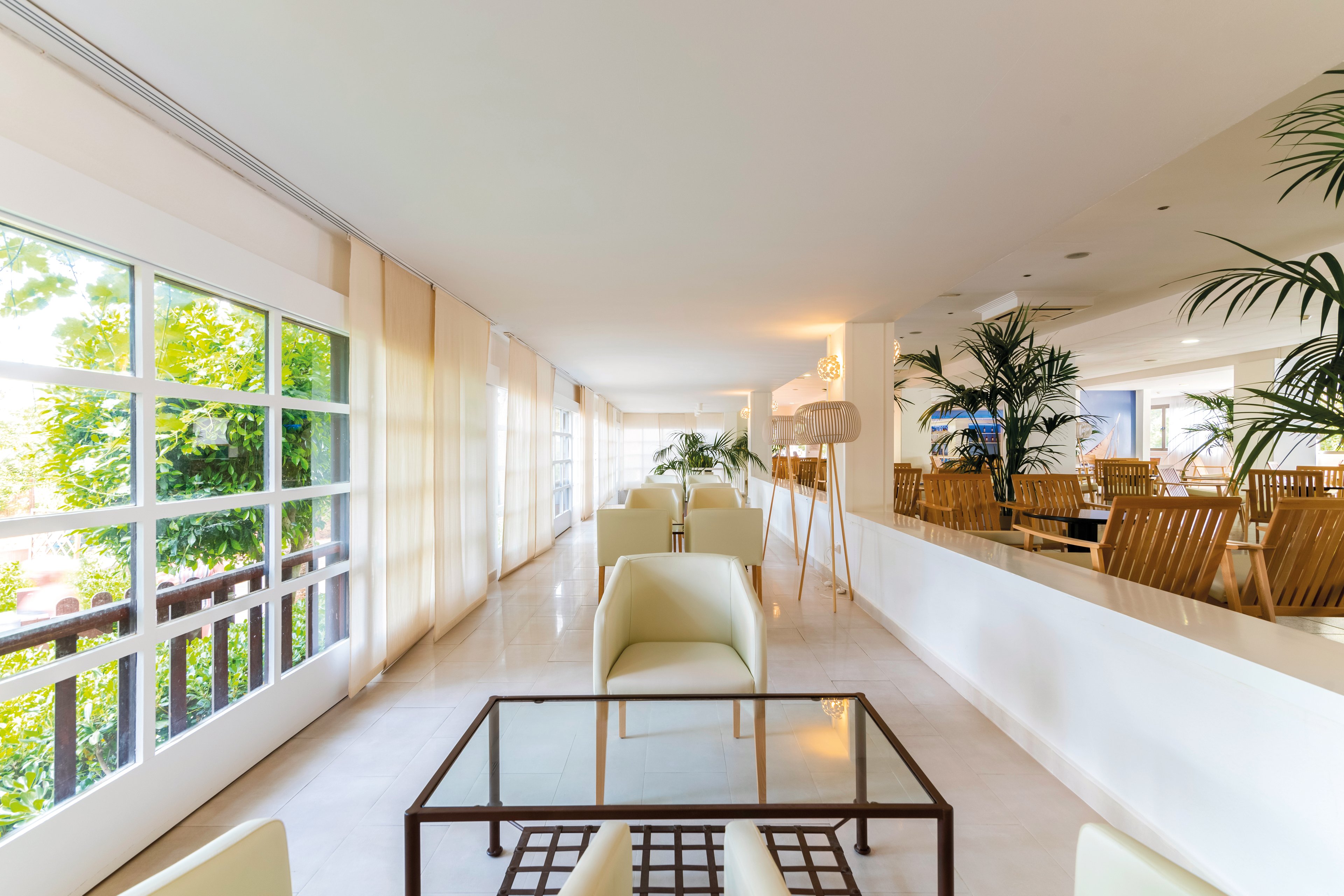 Azuline Hotel Bergantin