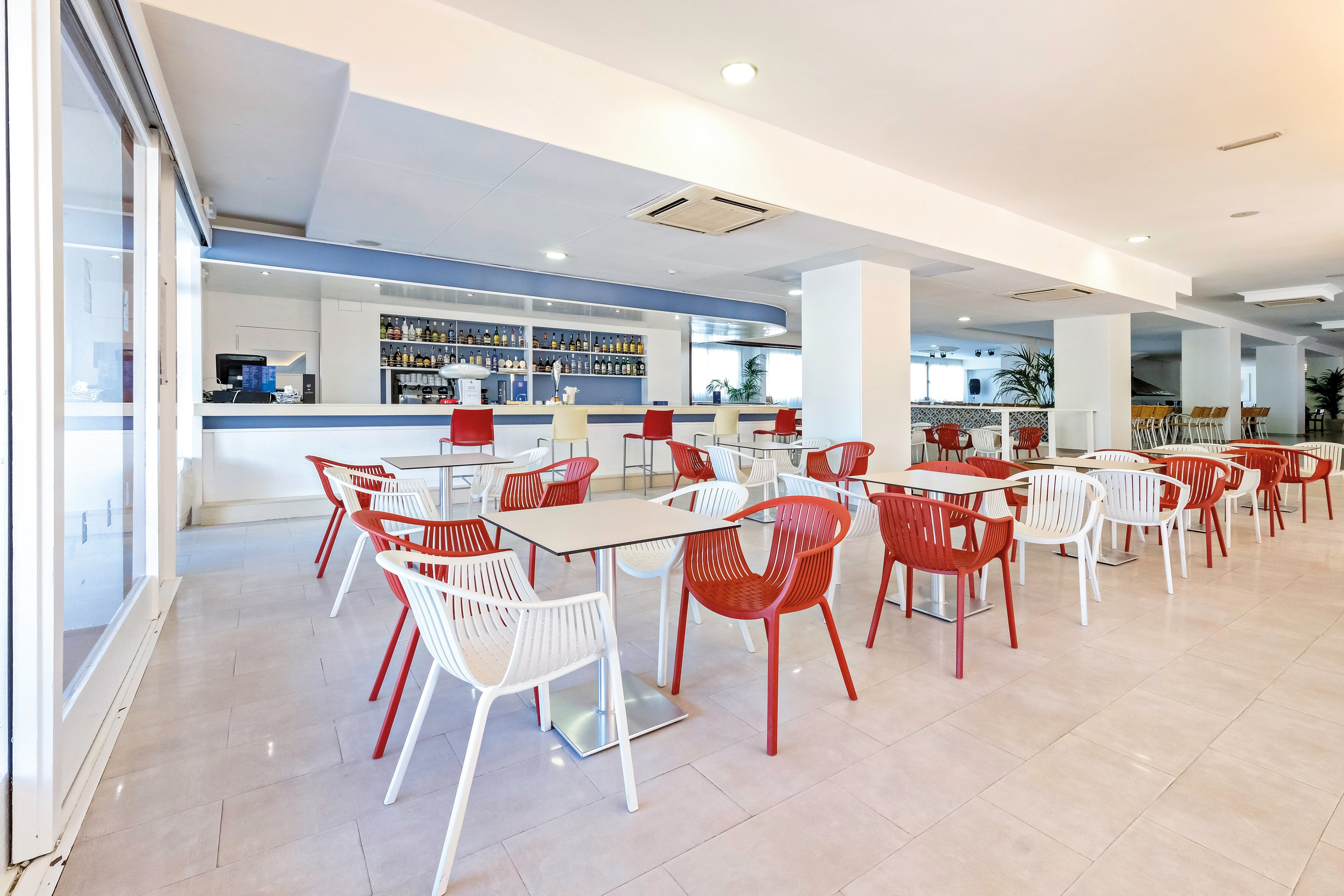 Azuline Hotel Bergantin