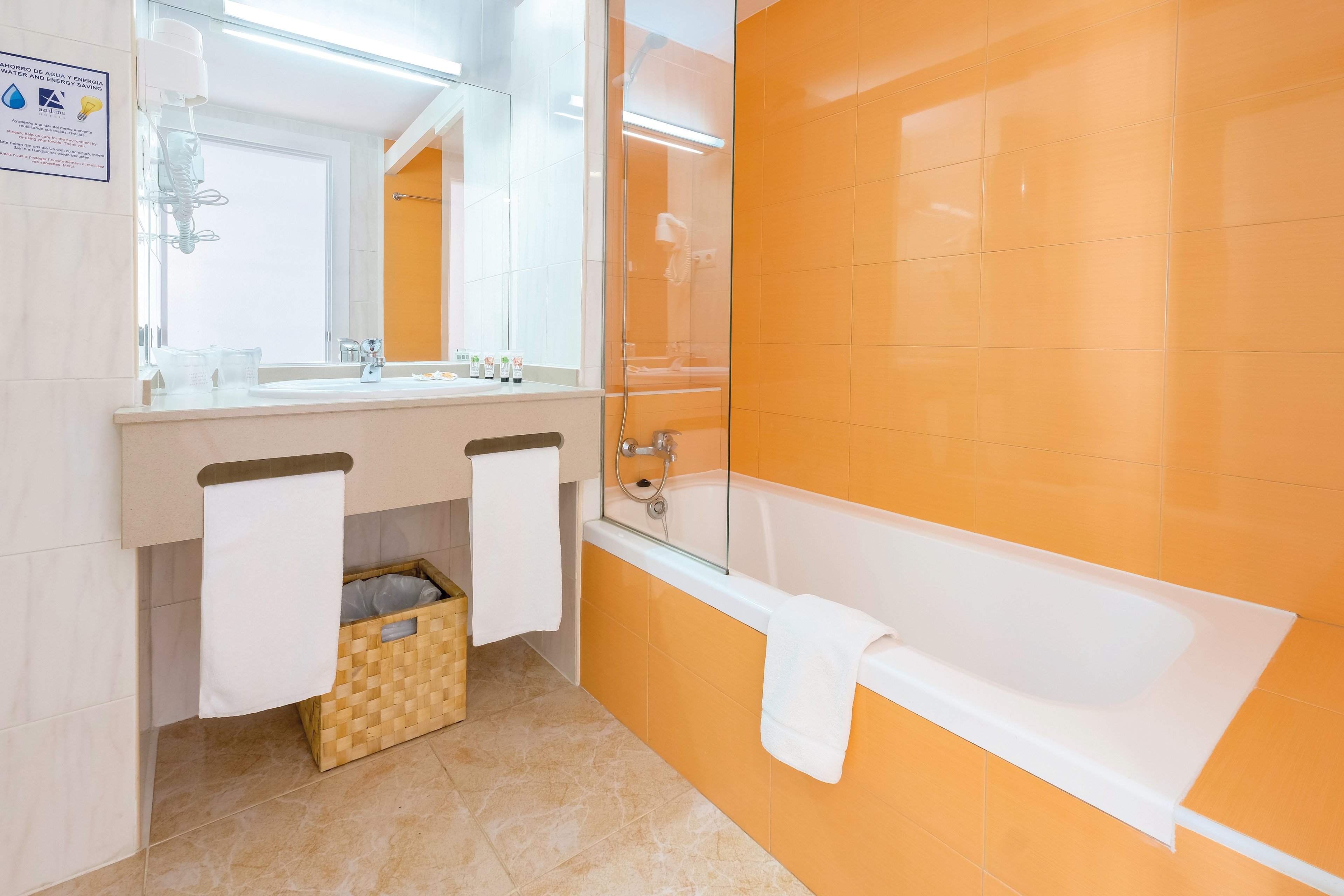 Azuline Hotel Bergantin