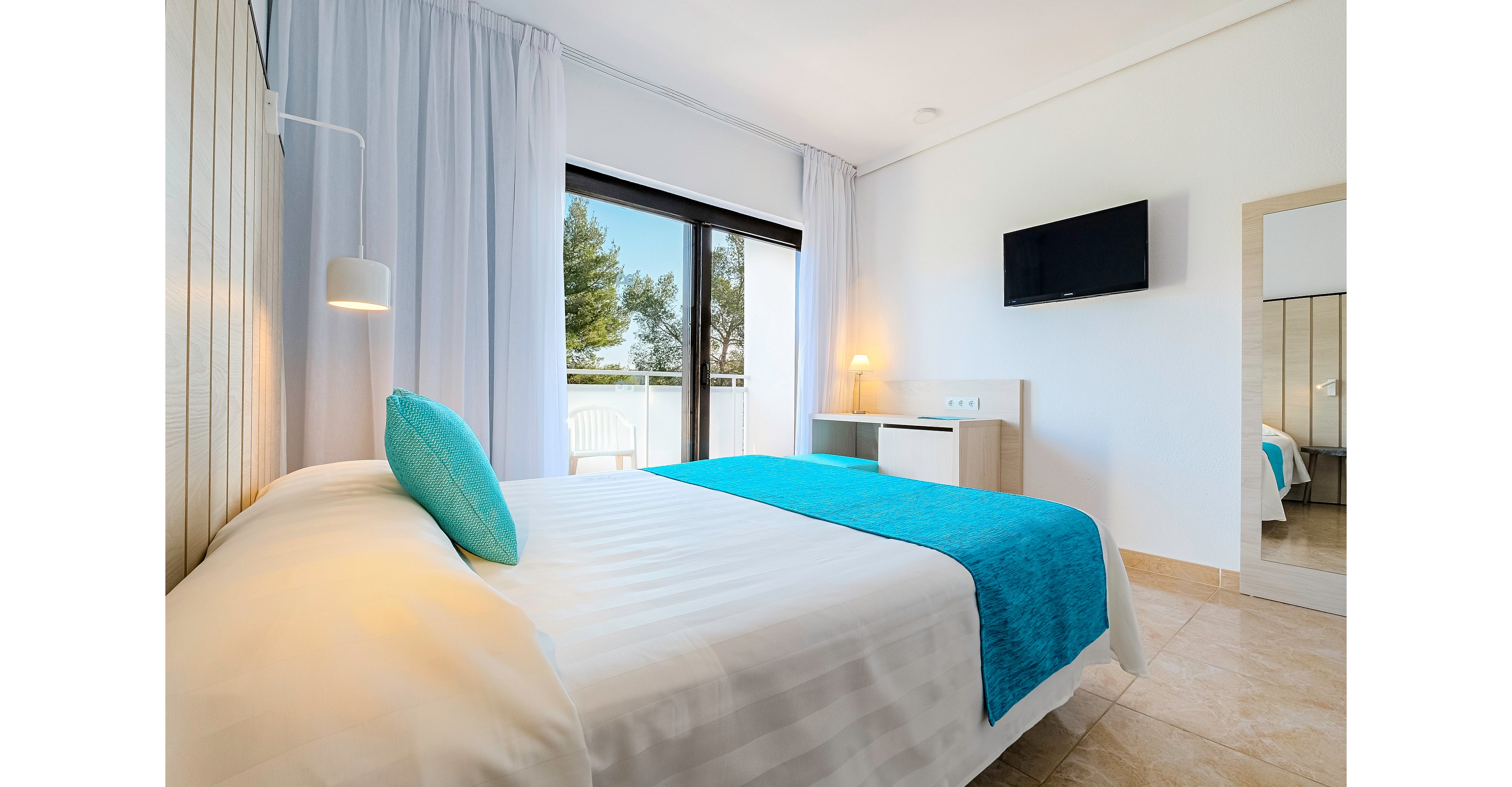 Azuline Hotel Bergantin