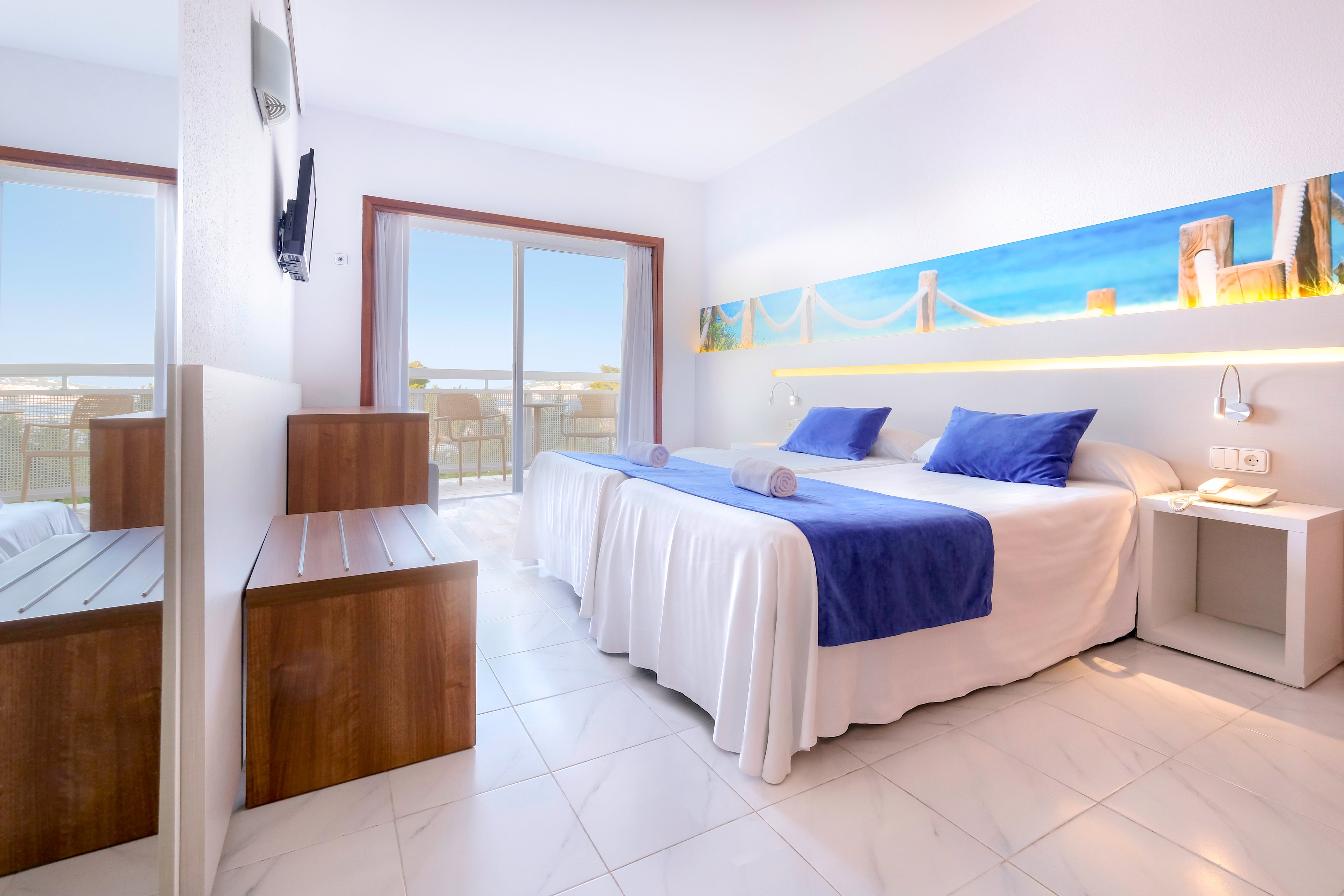 Azuline Hotel Bergantin