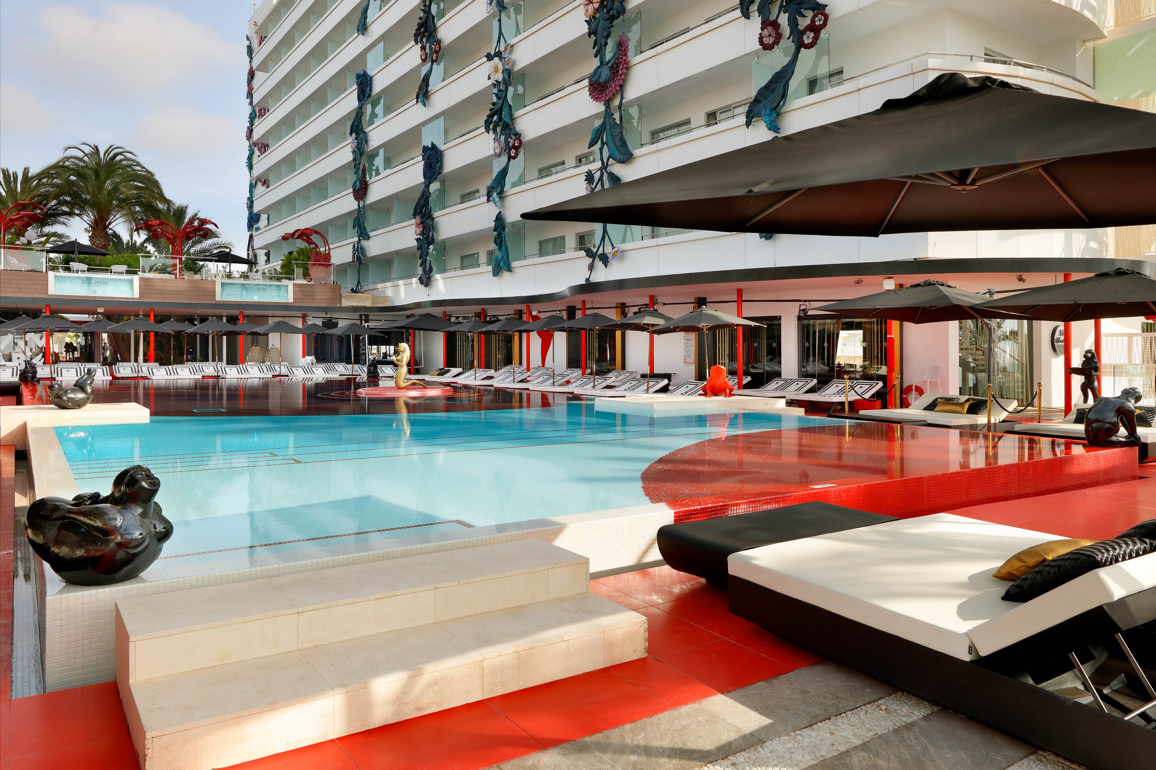 The Unexpected Hotel by Ushuaia