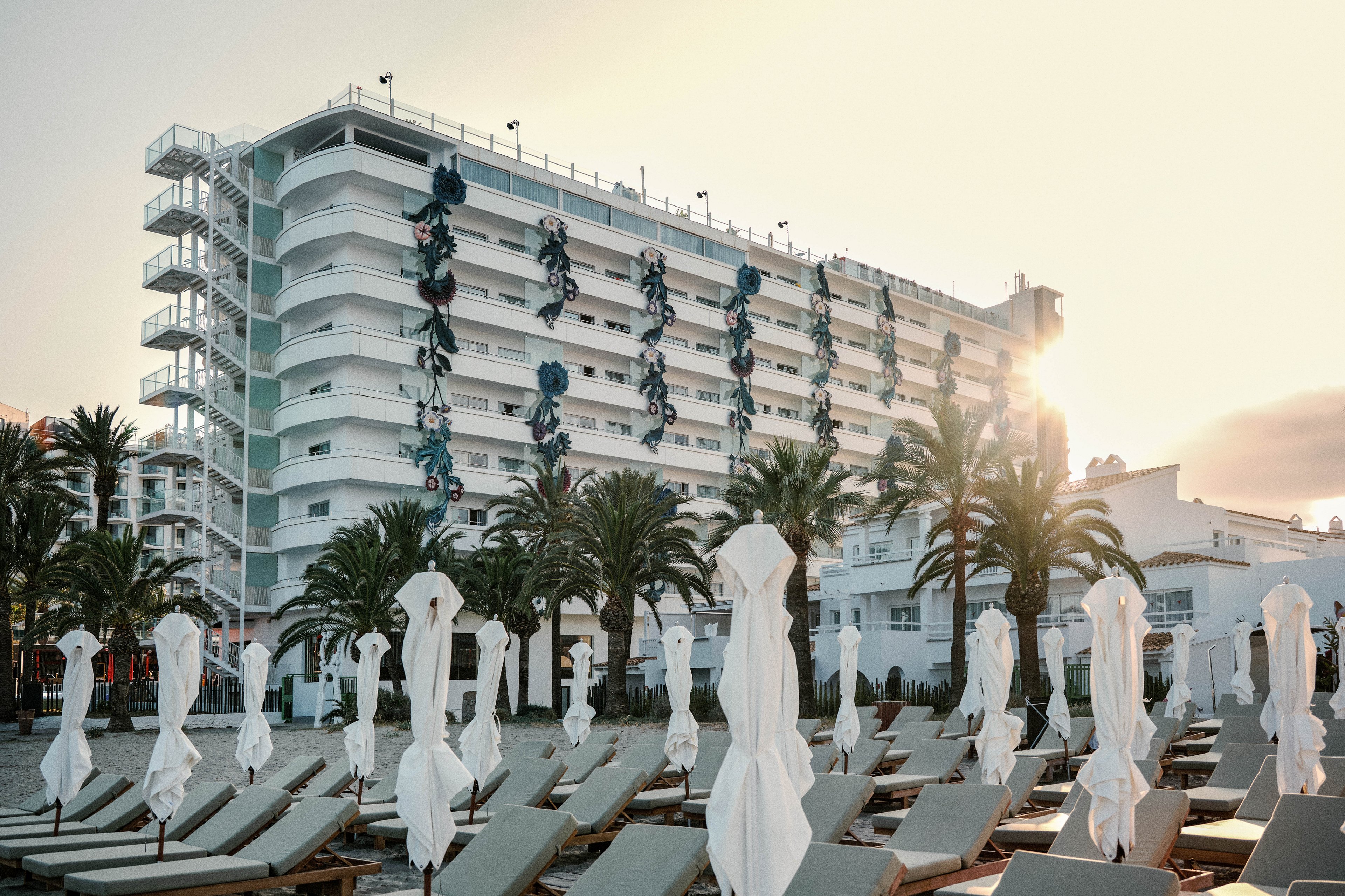 The Unexpected Hotel by Ushuaia