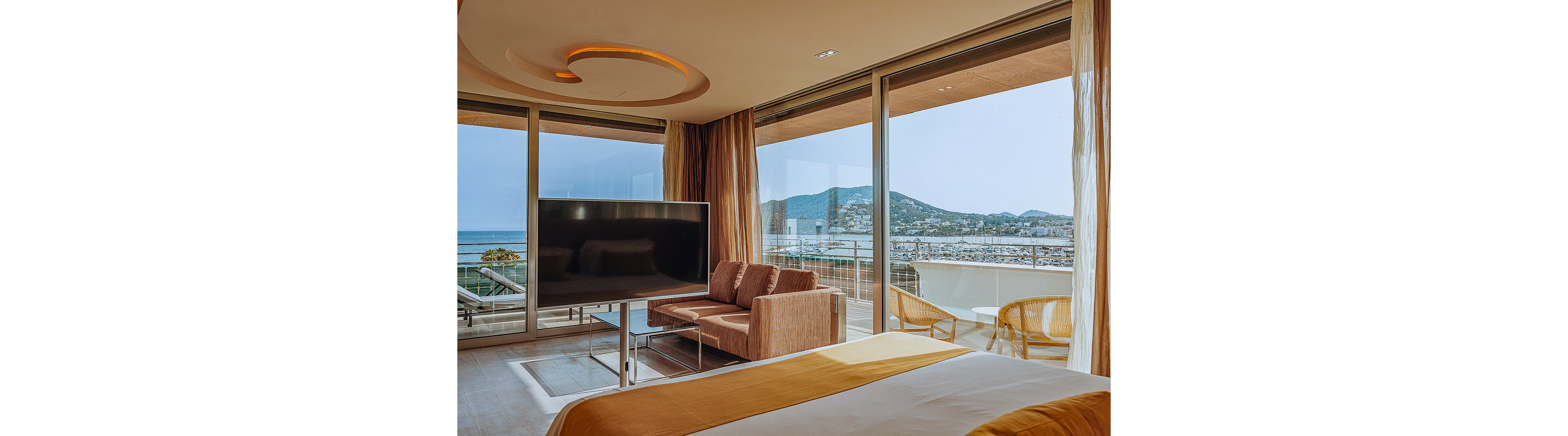 Aguas de Ibiza Grand Luxe Hotel