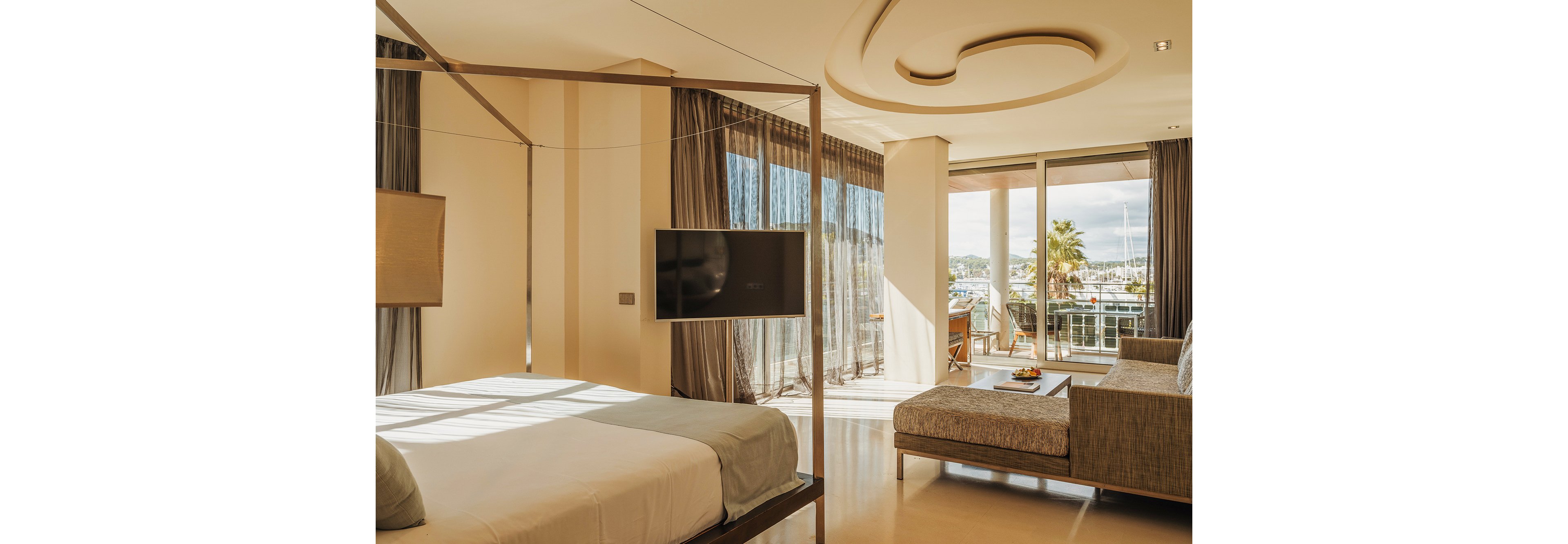 Aguas de Ibiza Grand Luxe Hotel