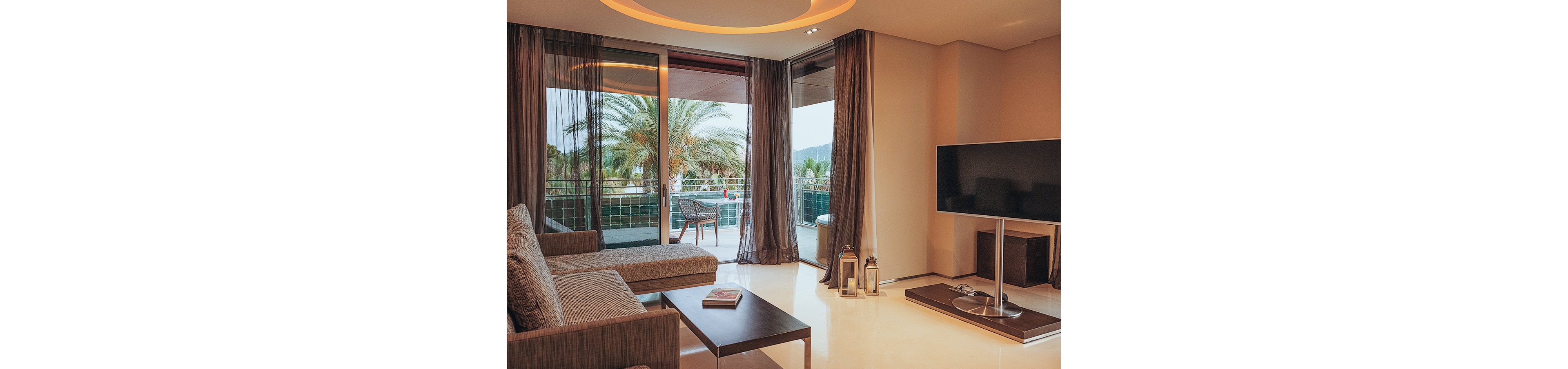 Aguas de Ibiza Grand Luxe Hotel