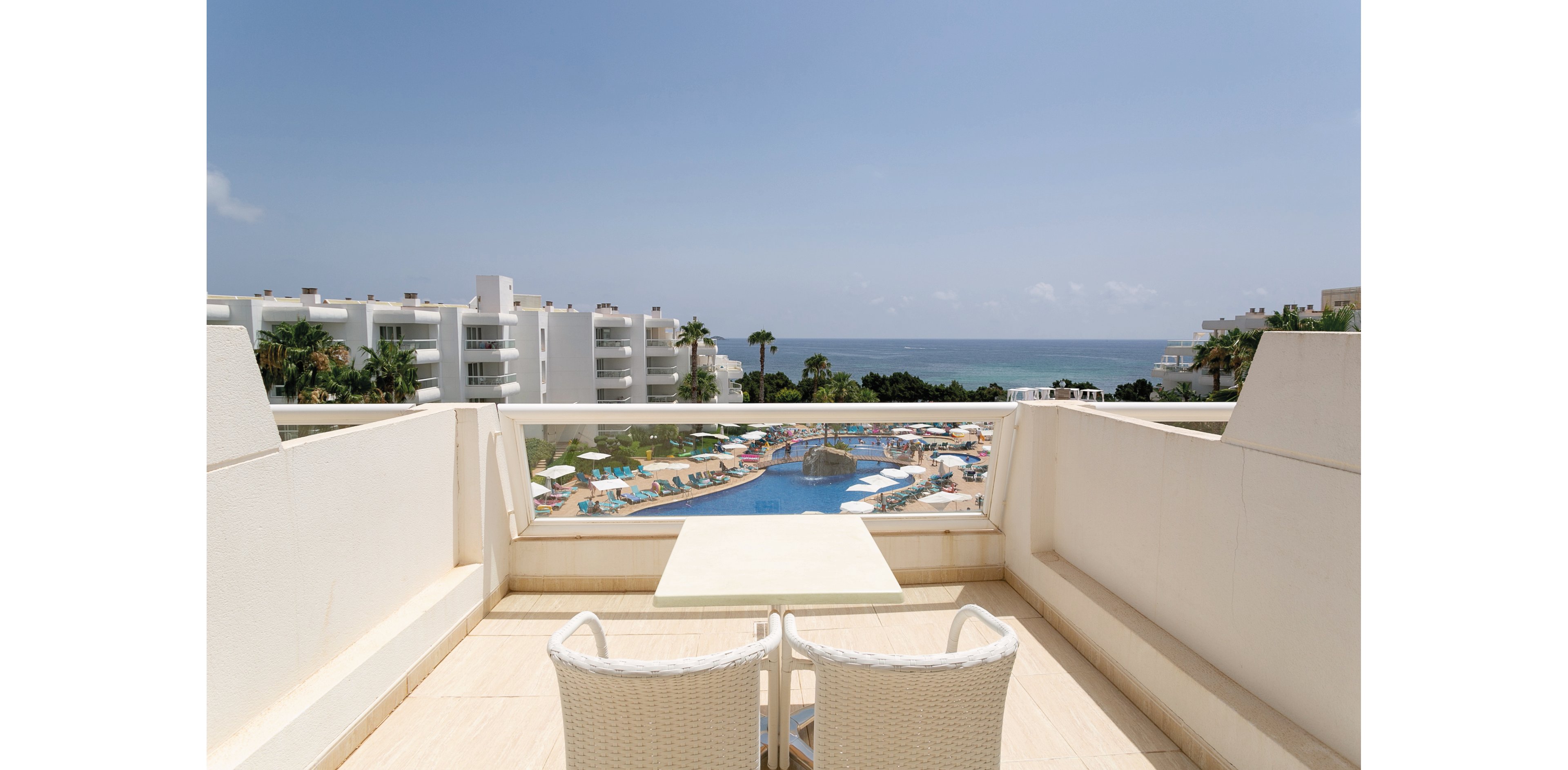 Tropic Garden Hotel Apartments