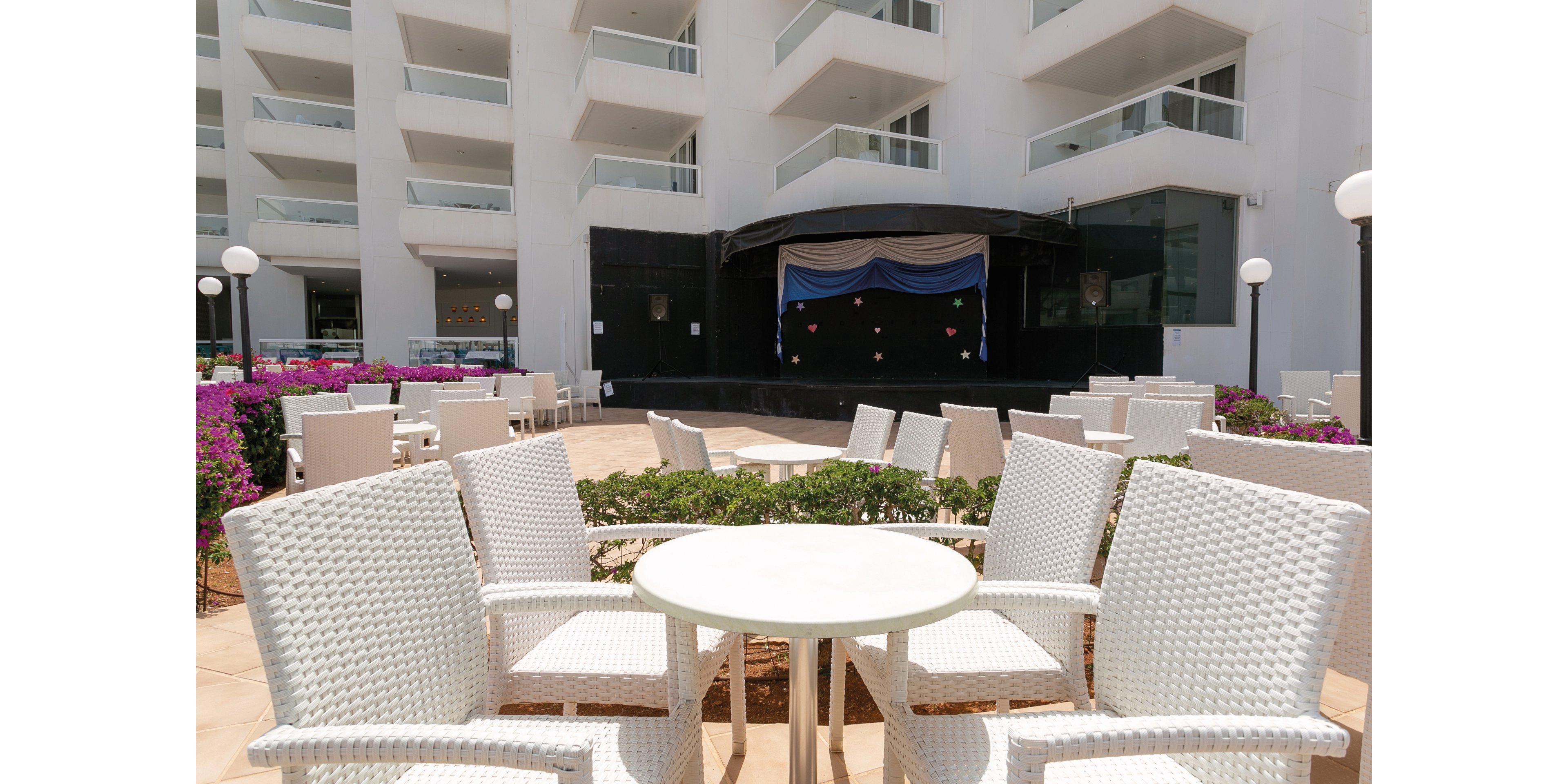 Tropic Garden Hotel Apartments