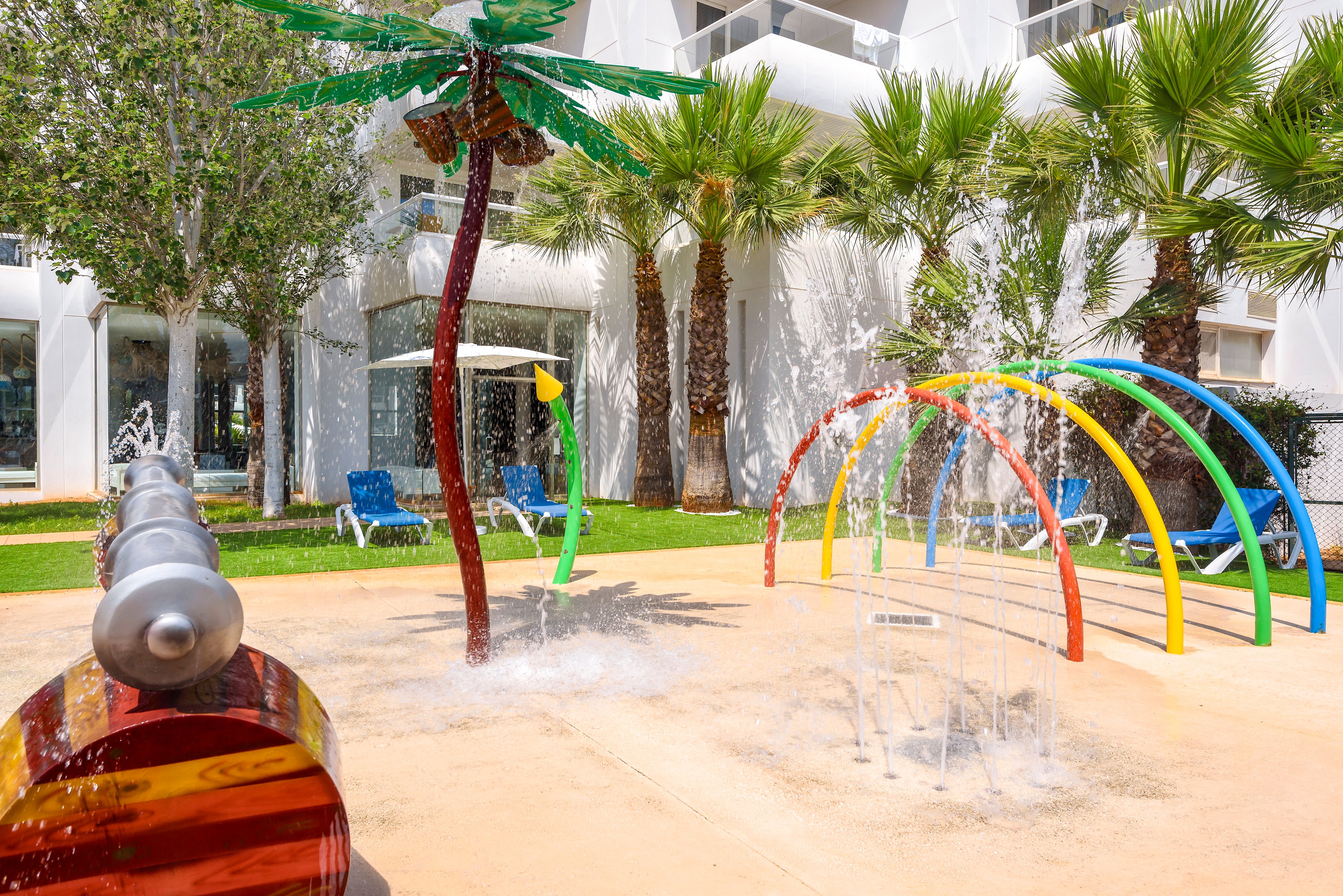 Tropic Garden Hotel Apartments