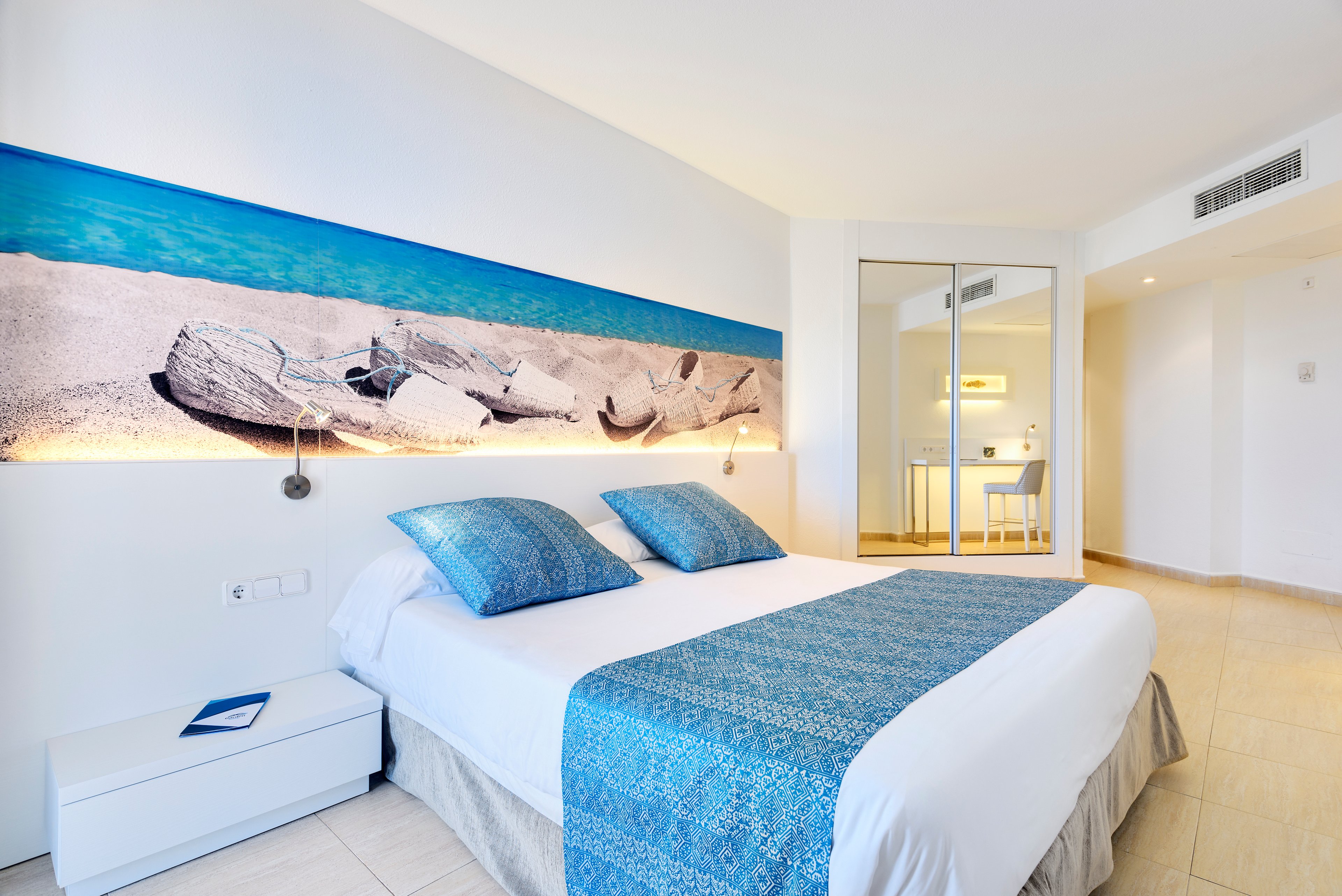 Tropic Garden Hotel Apartments