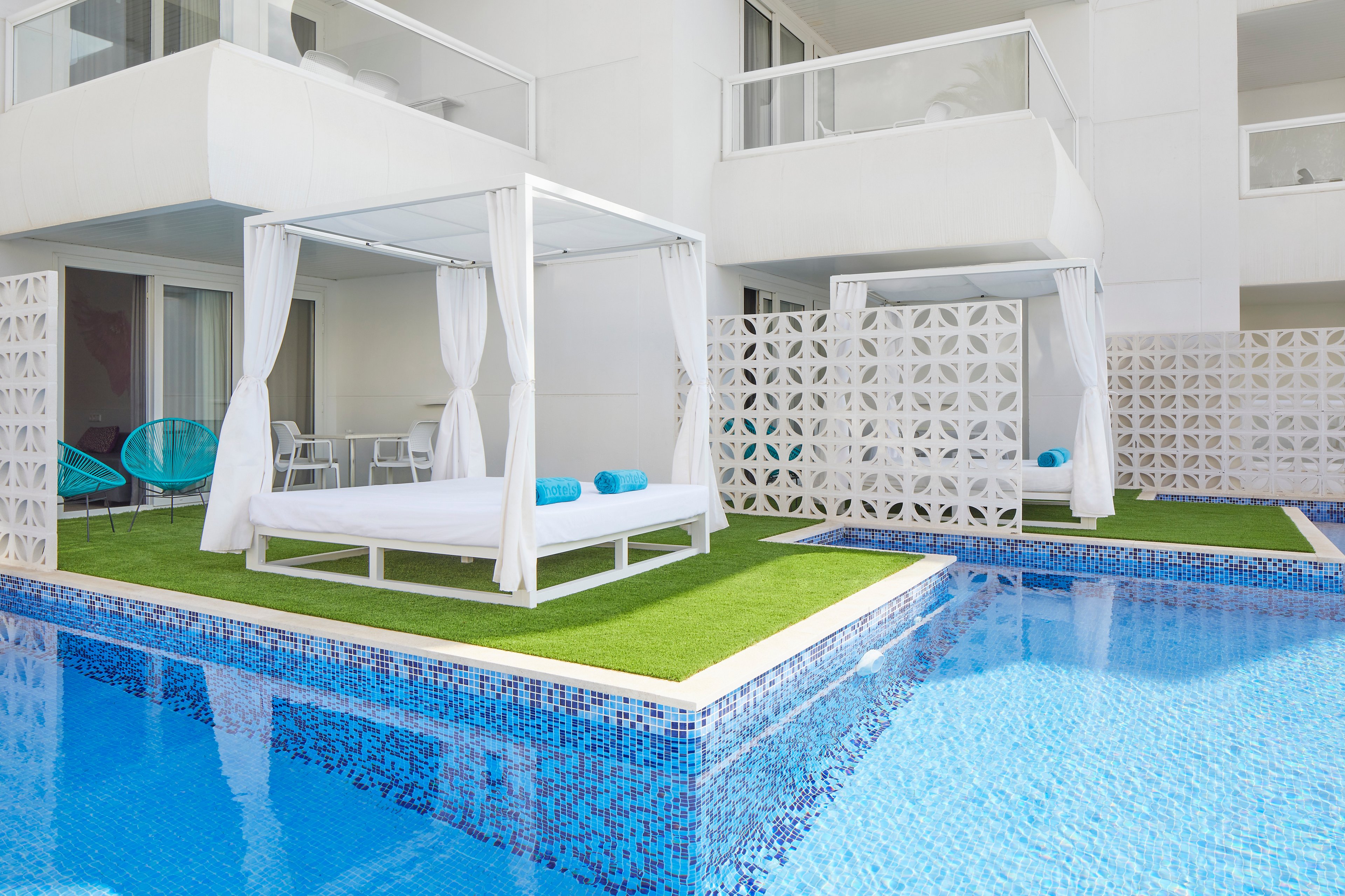 Tropic Garden Hotel Apartments