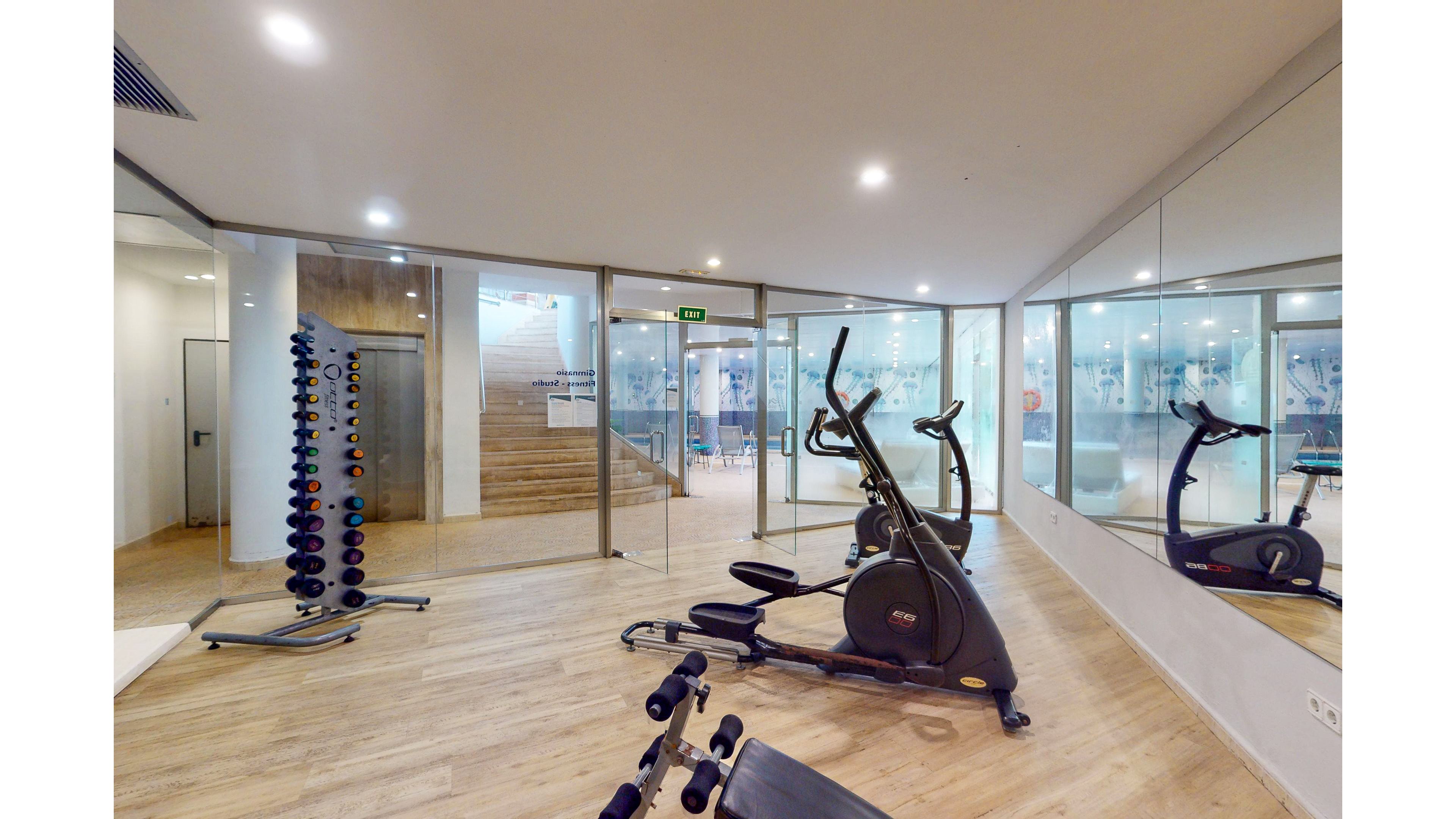 Tropic Garden Hotel Apartments