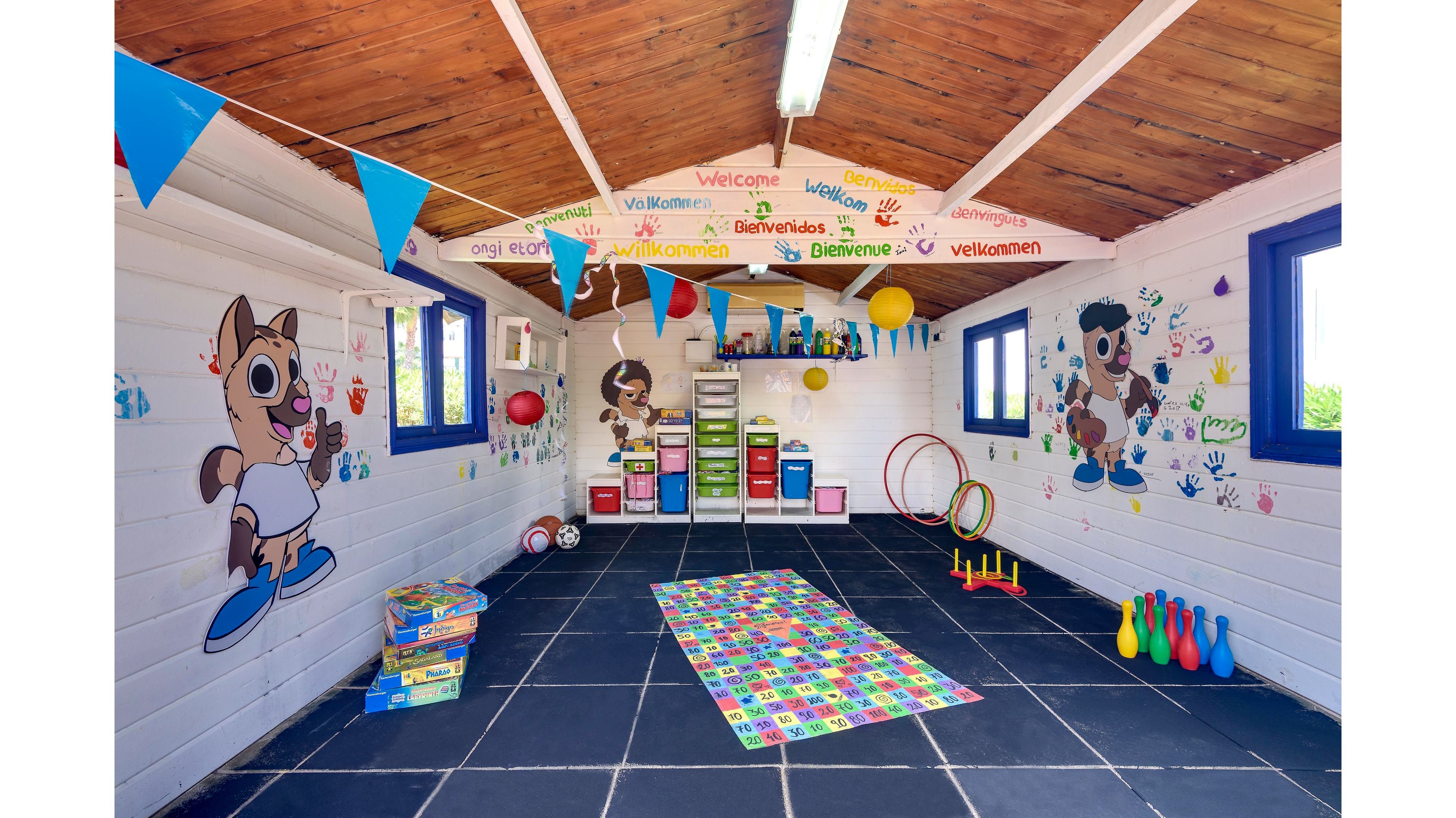 Tropic Garden Hotel Apartments