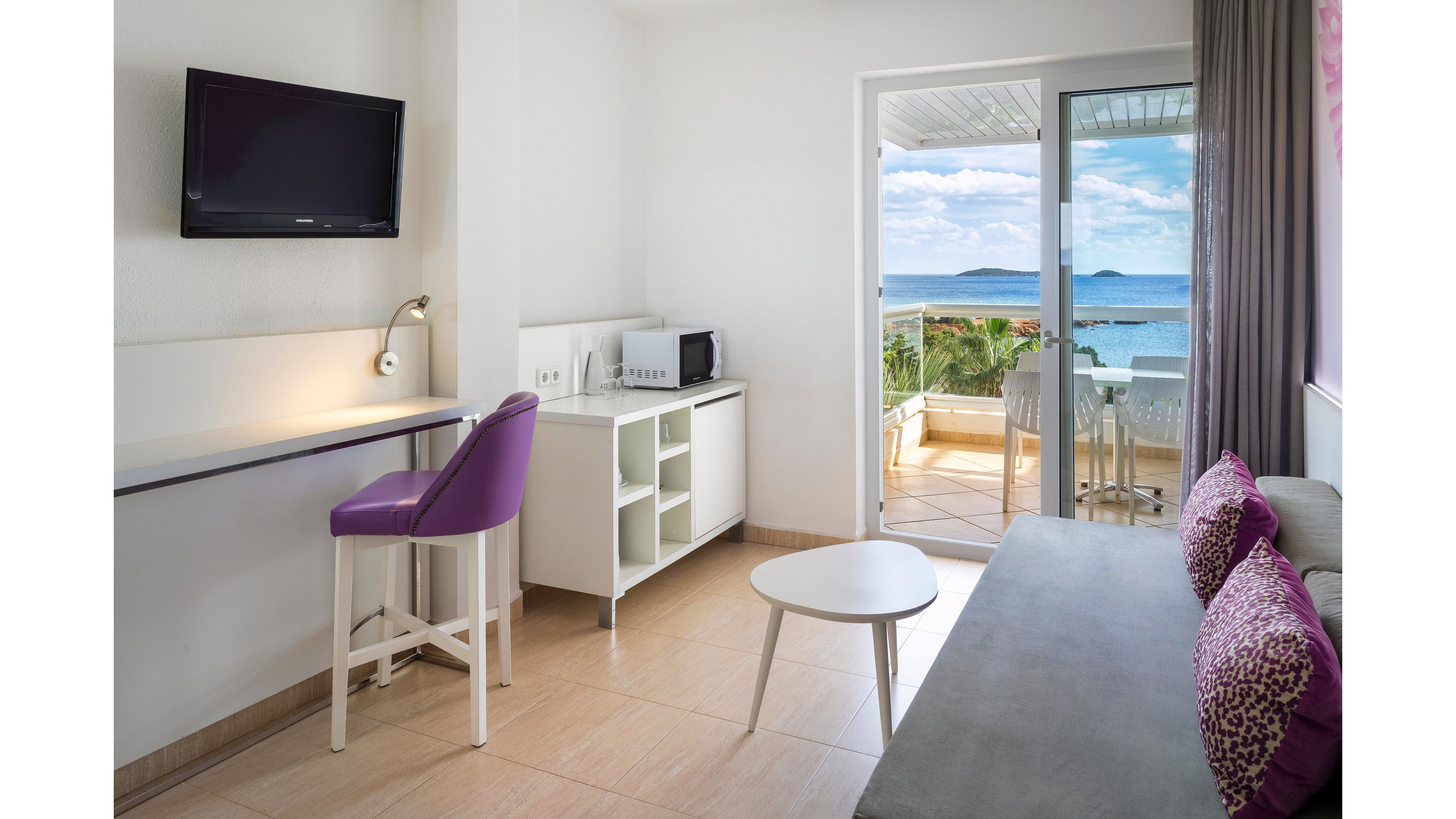 Tropic Garden Hotel Apartments