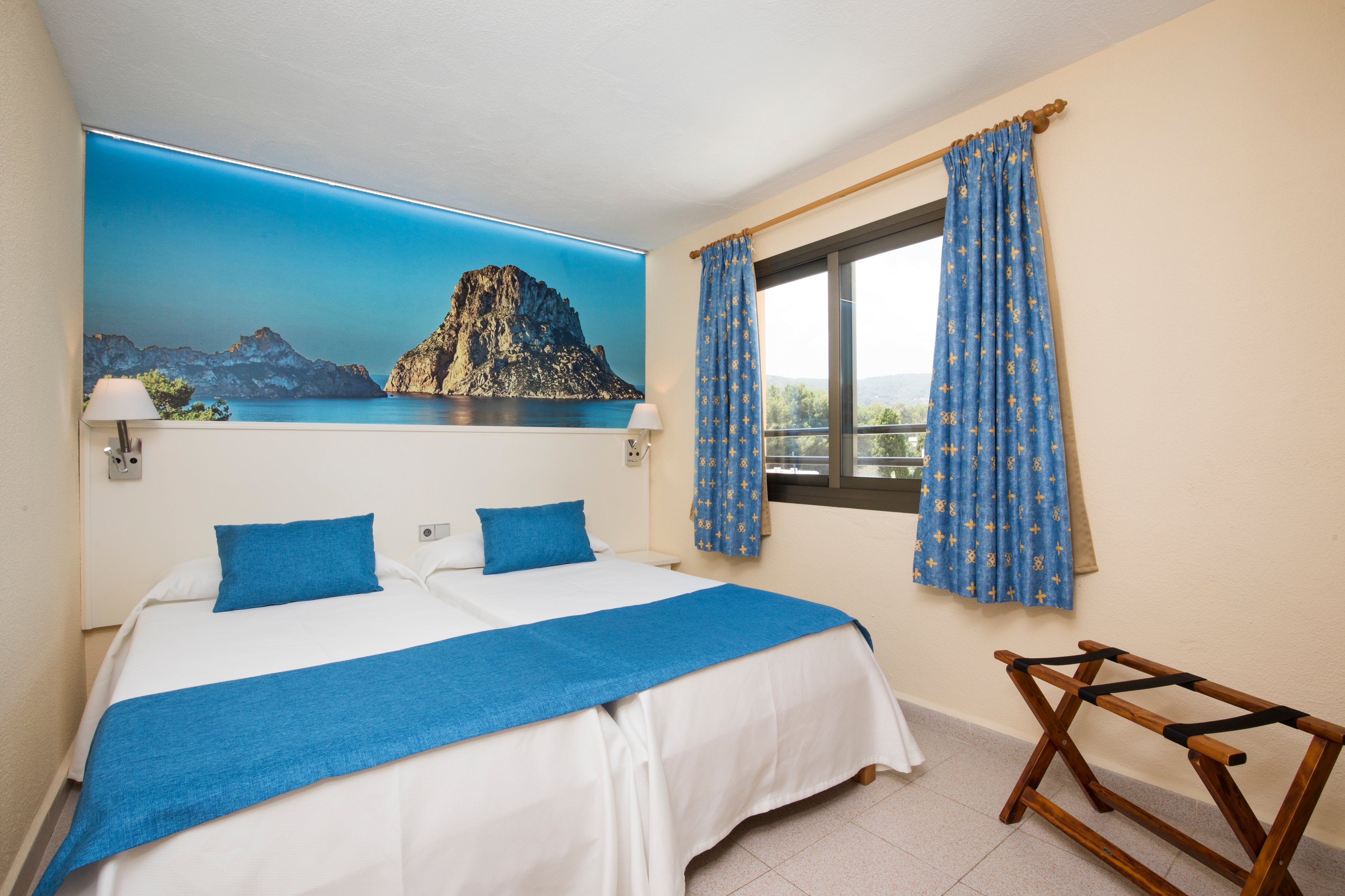 Casa Luis Apartments by Invisa