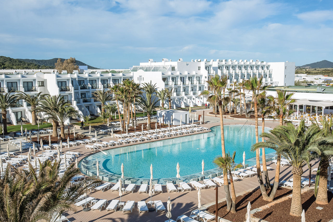 Grand Palladium White Island Resort & Spa