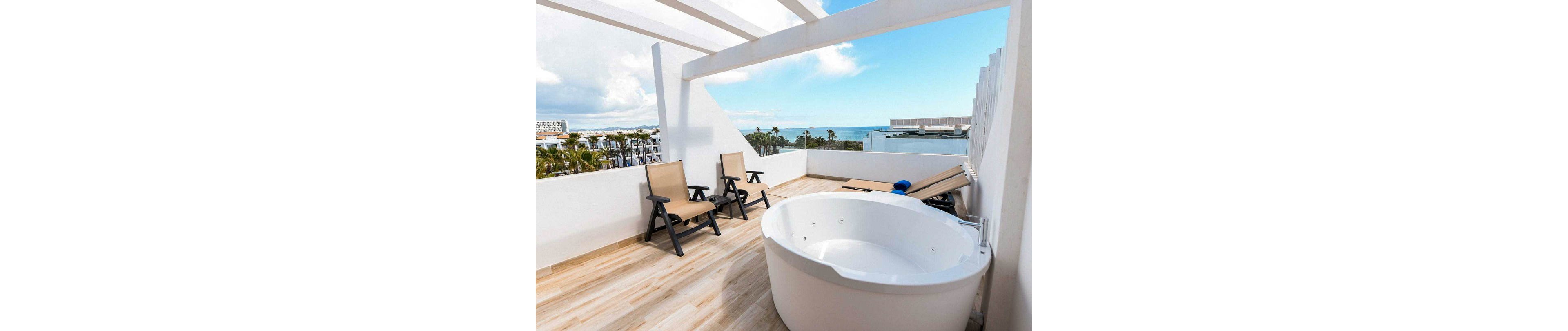 Grand Palladium White Island Resort & Spa