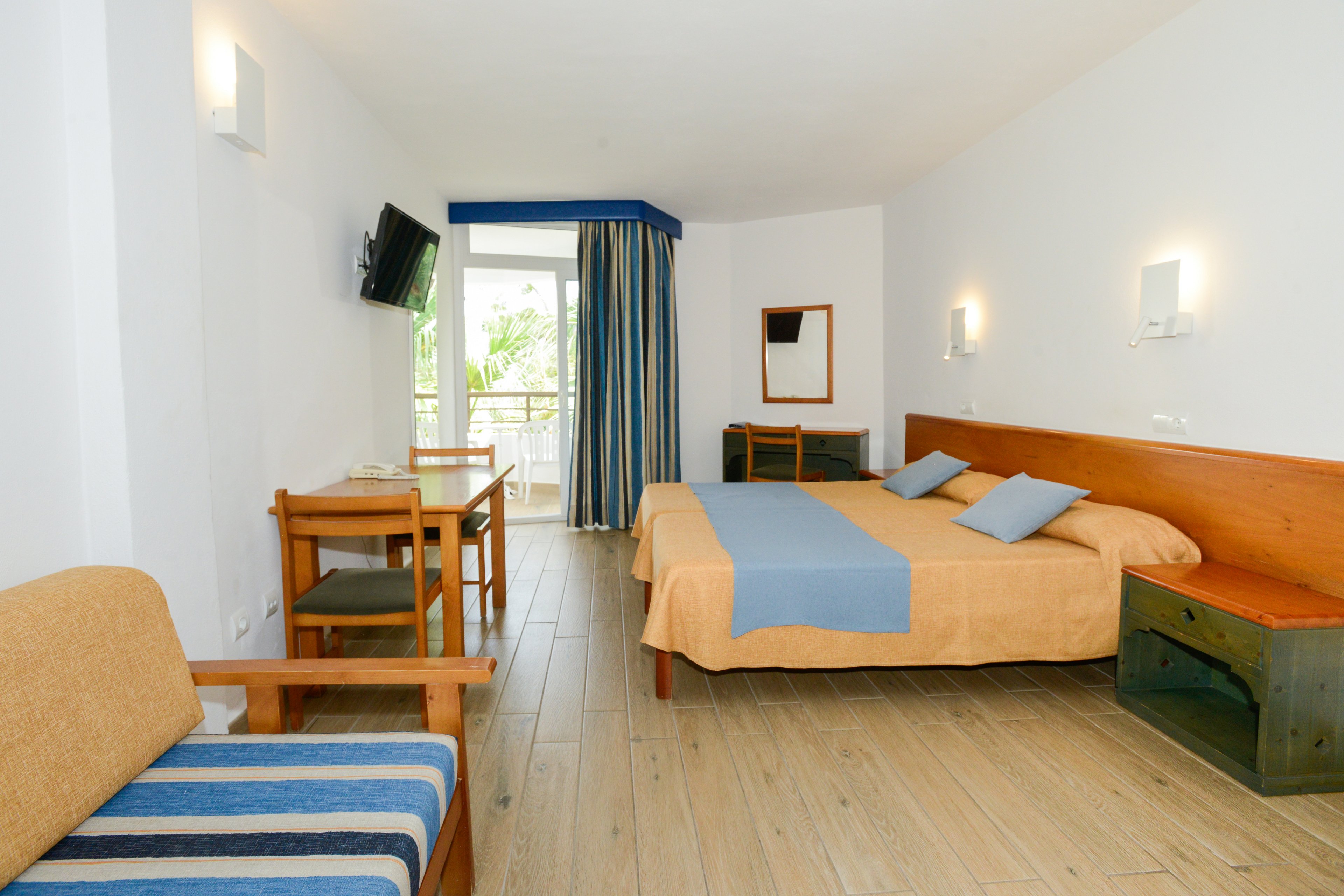 Ses Savines Apartments