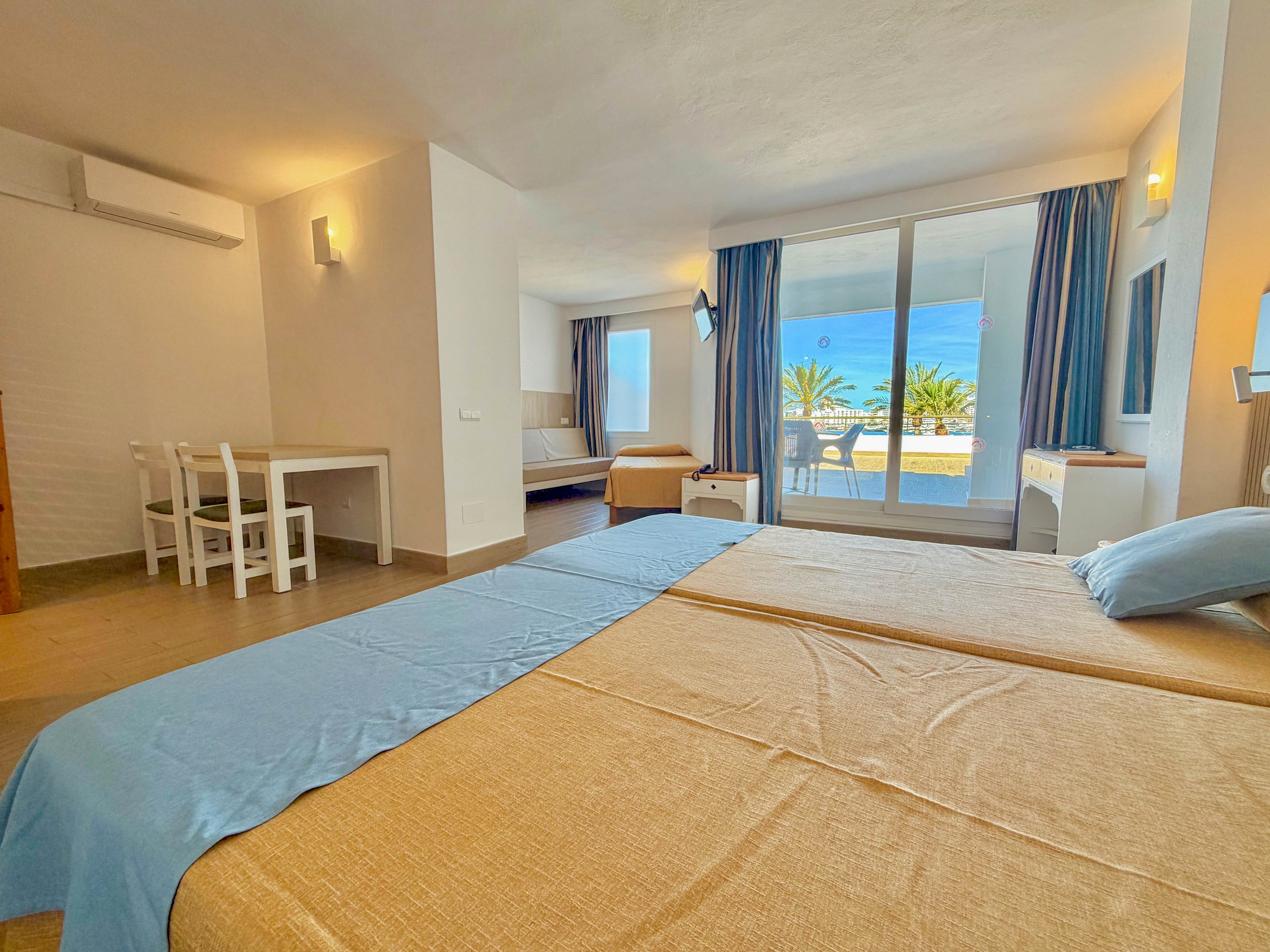 Ses Savines Apartments