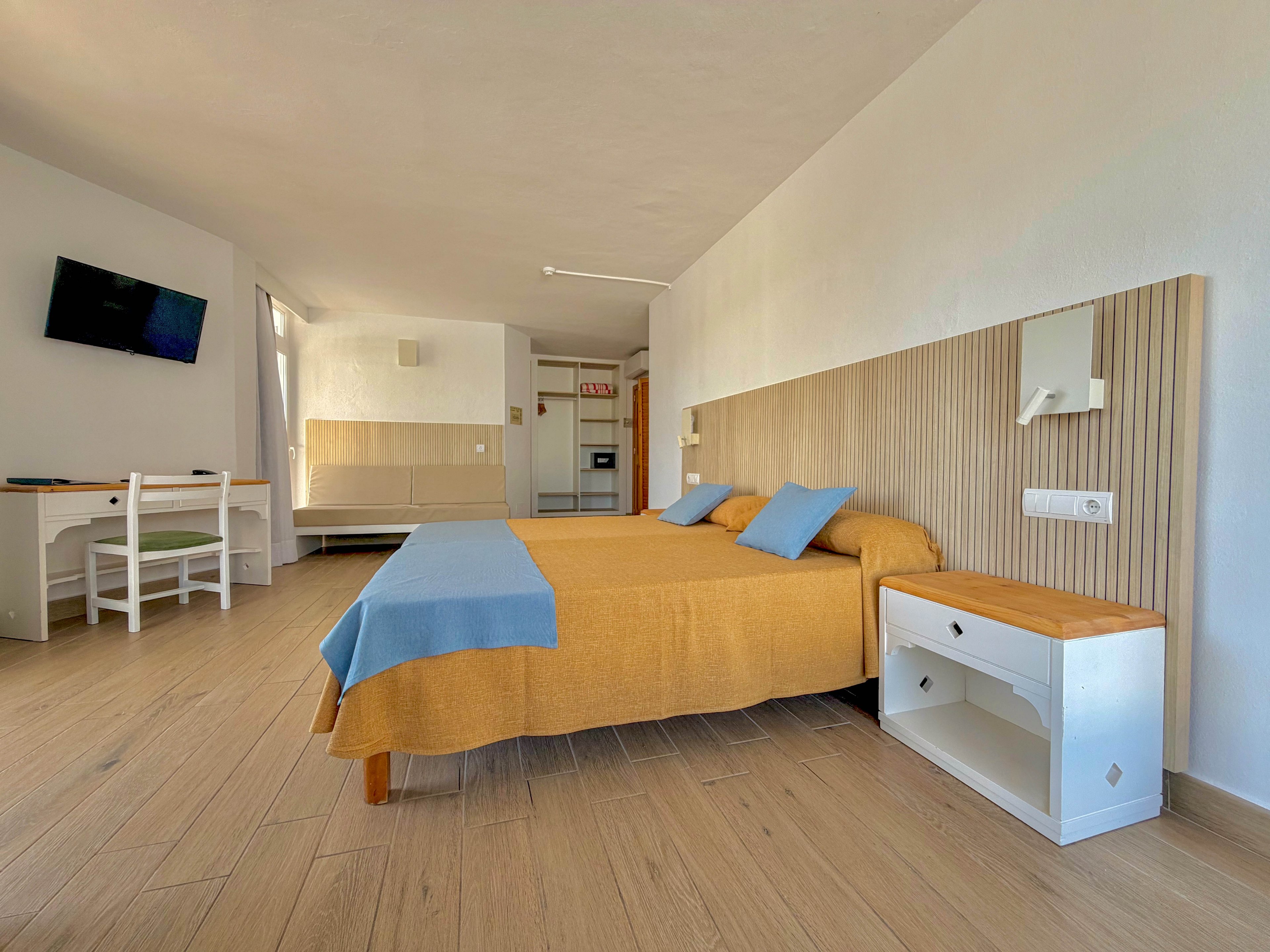 Ses Savines Apartments