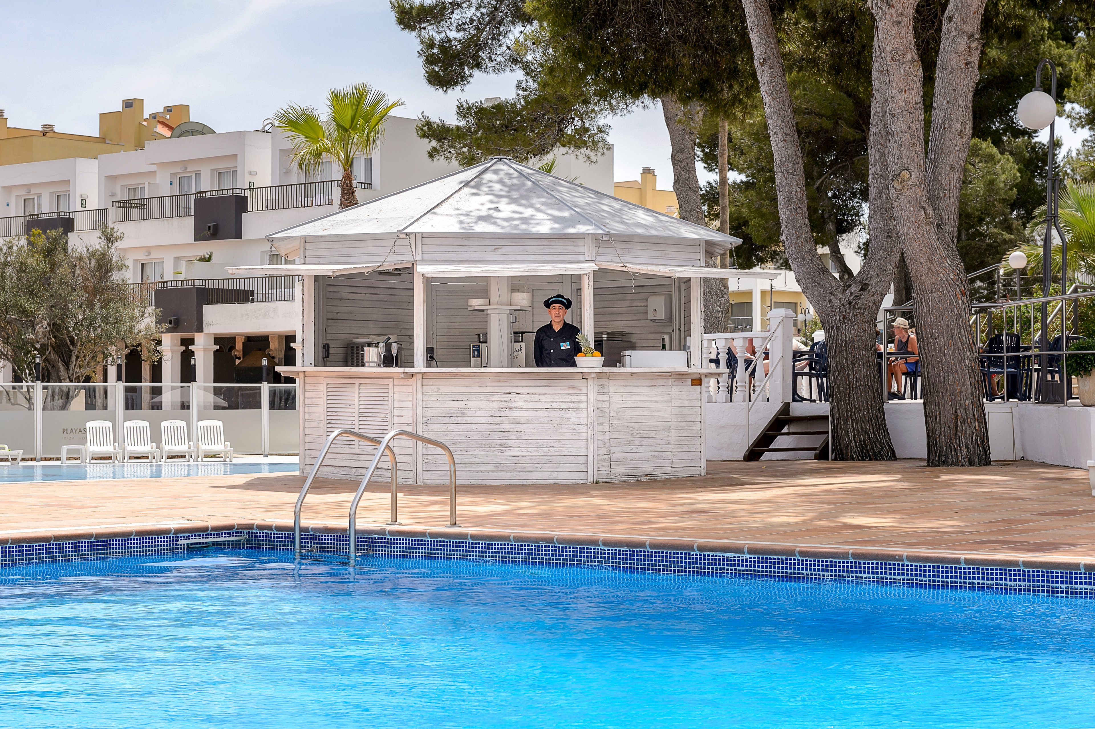 Vibra Riviera Apartments