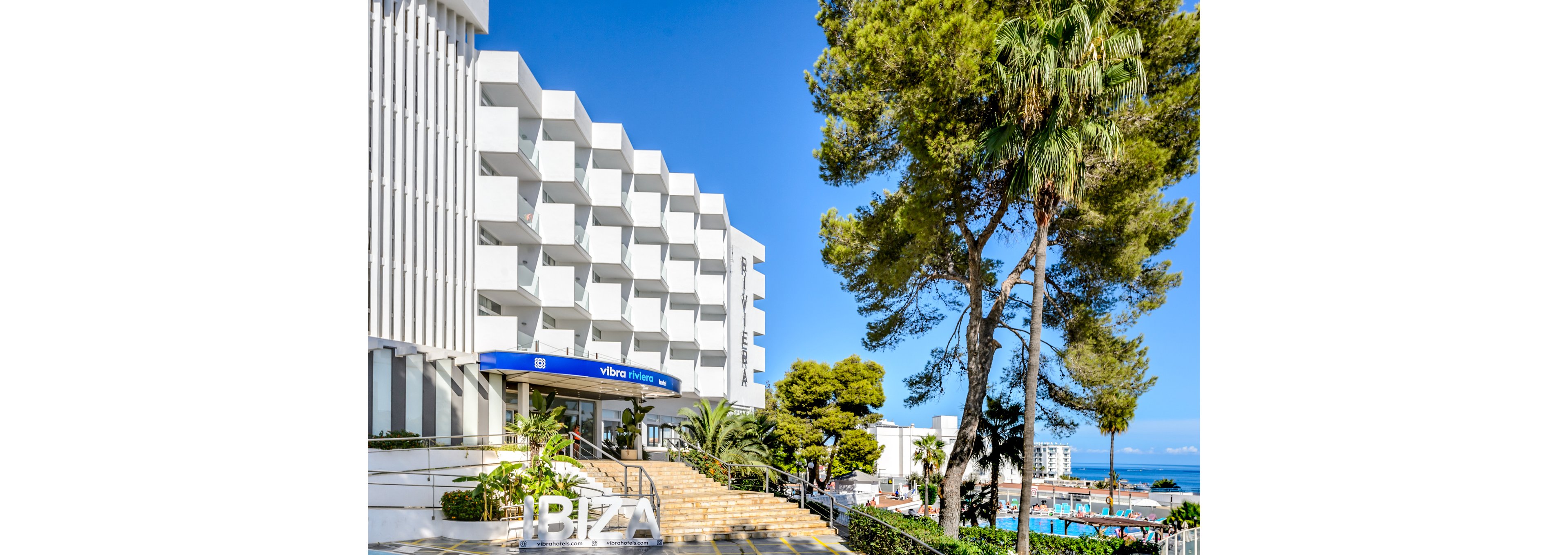 Vibra Riviera Apartments