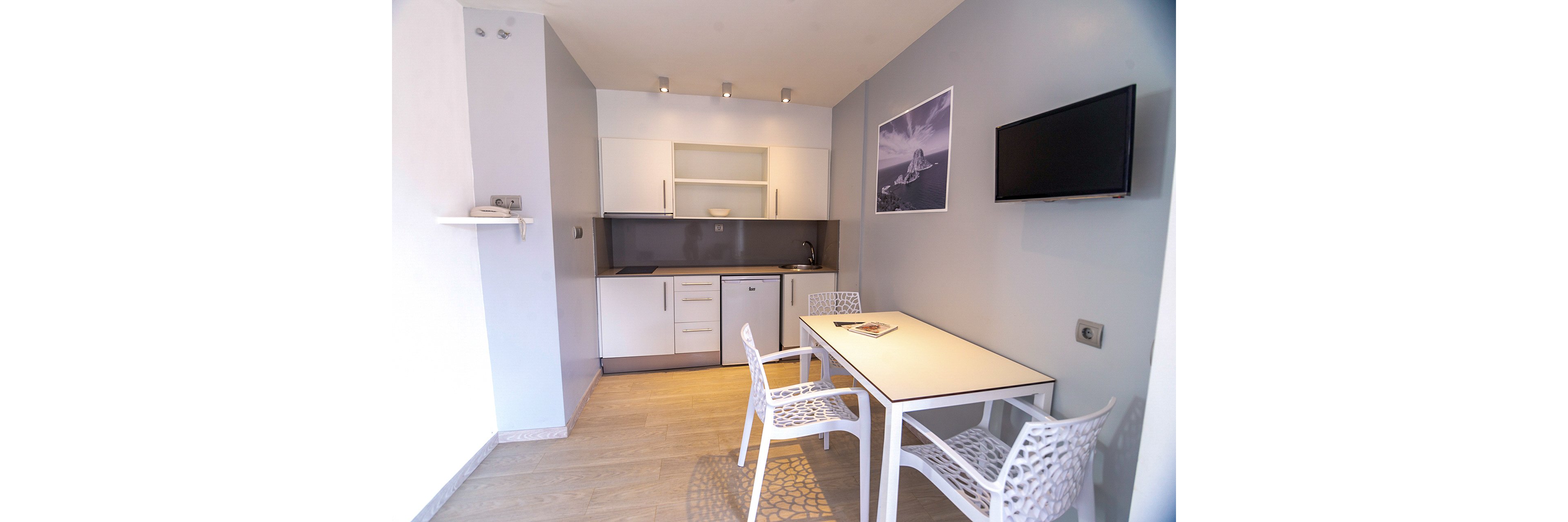 Bora Bora Apartments Ibiza