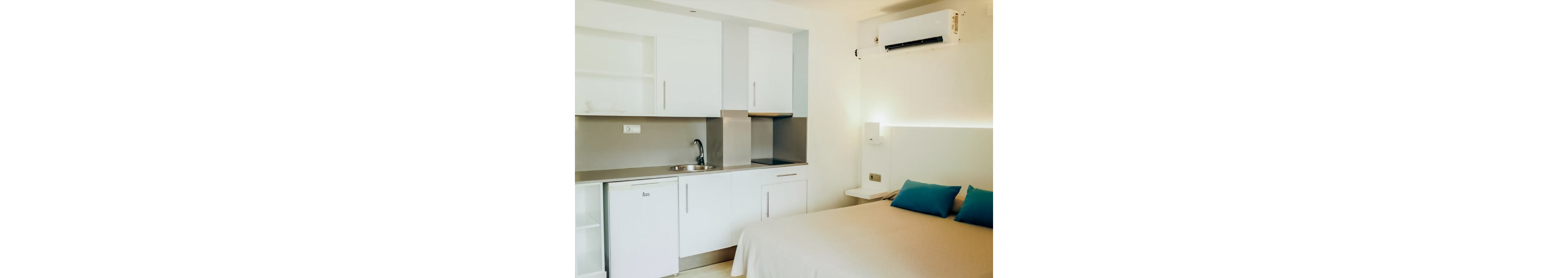 Bora Bora Apartments Ibiza